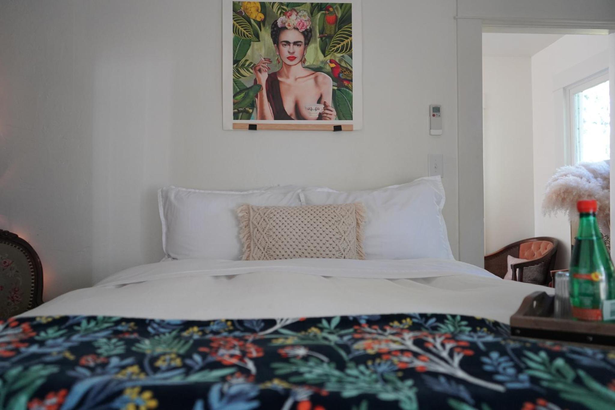 Deluxe Family Suite photo 1
