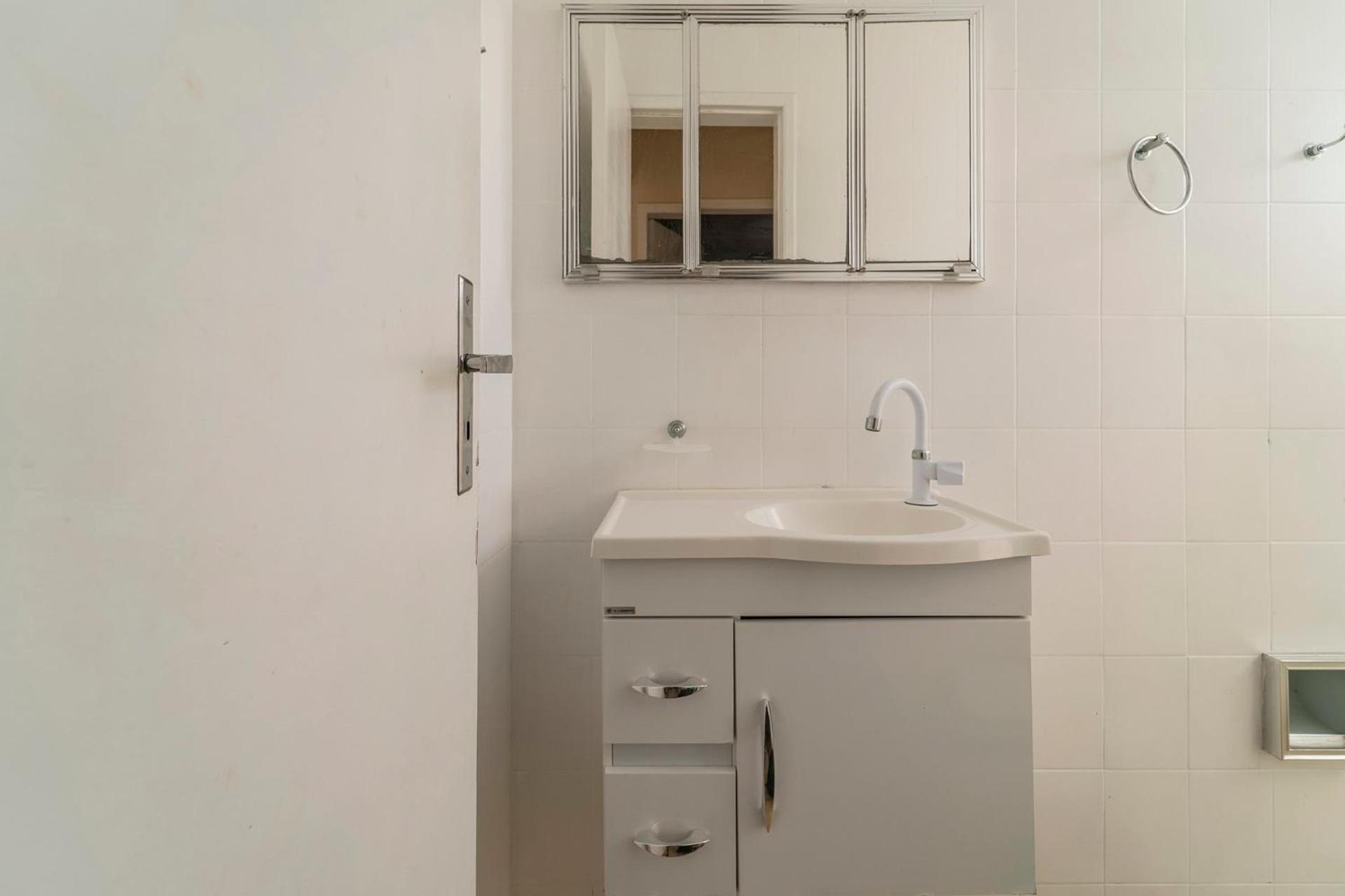 Apartment - Photo 5