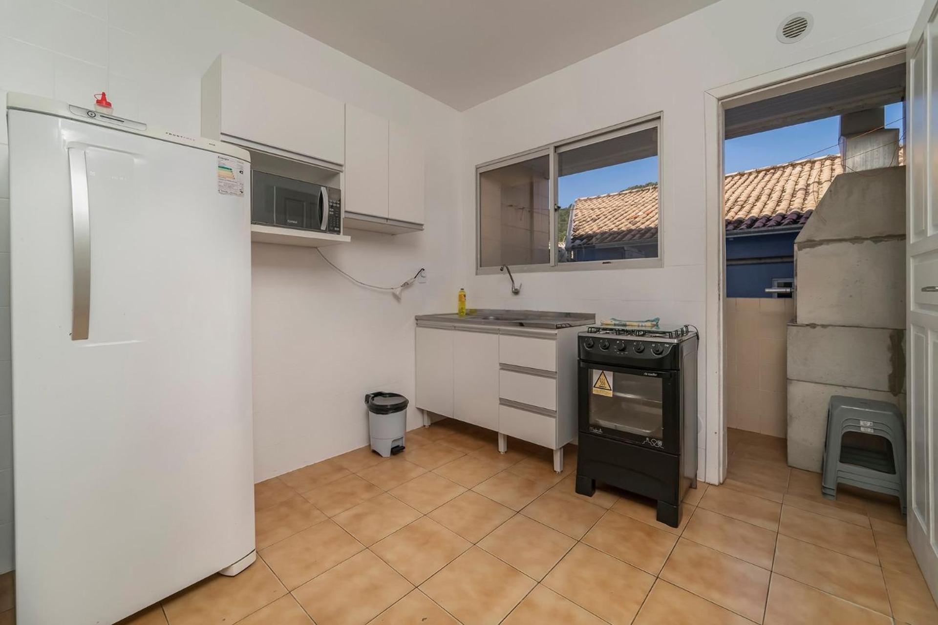 Apartment - Photo 4