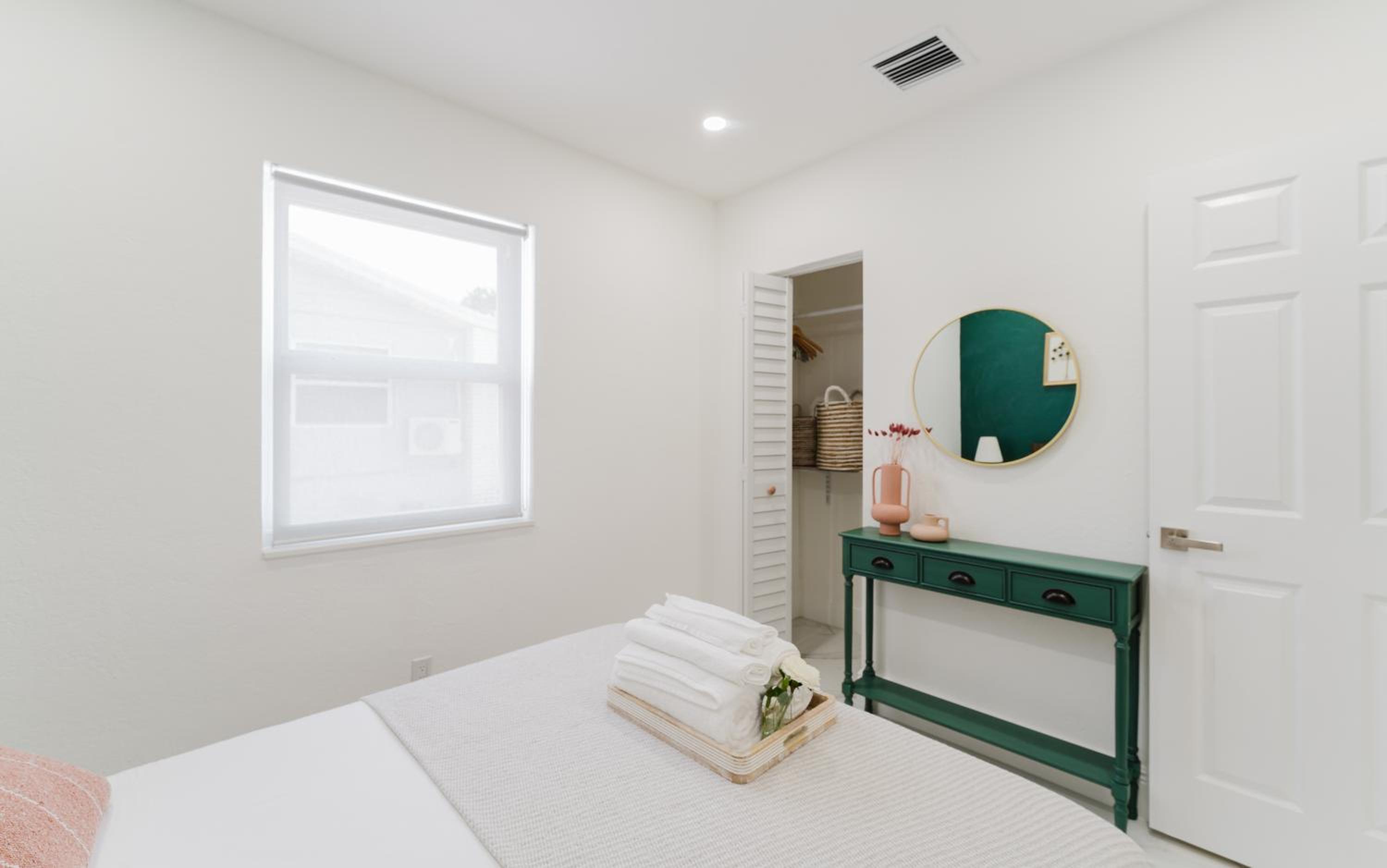Three-Bedroom House photo 1