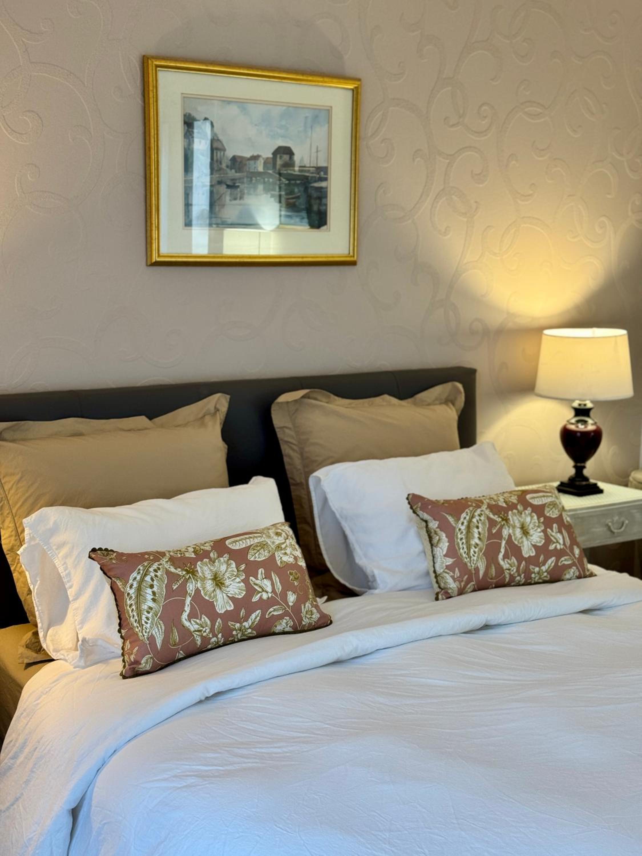 Double Room - Photo 3