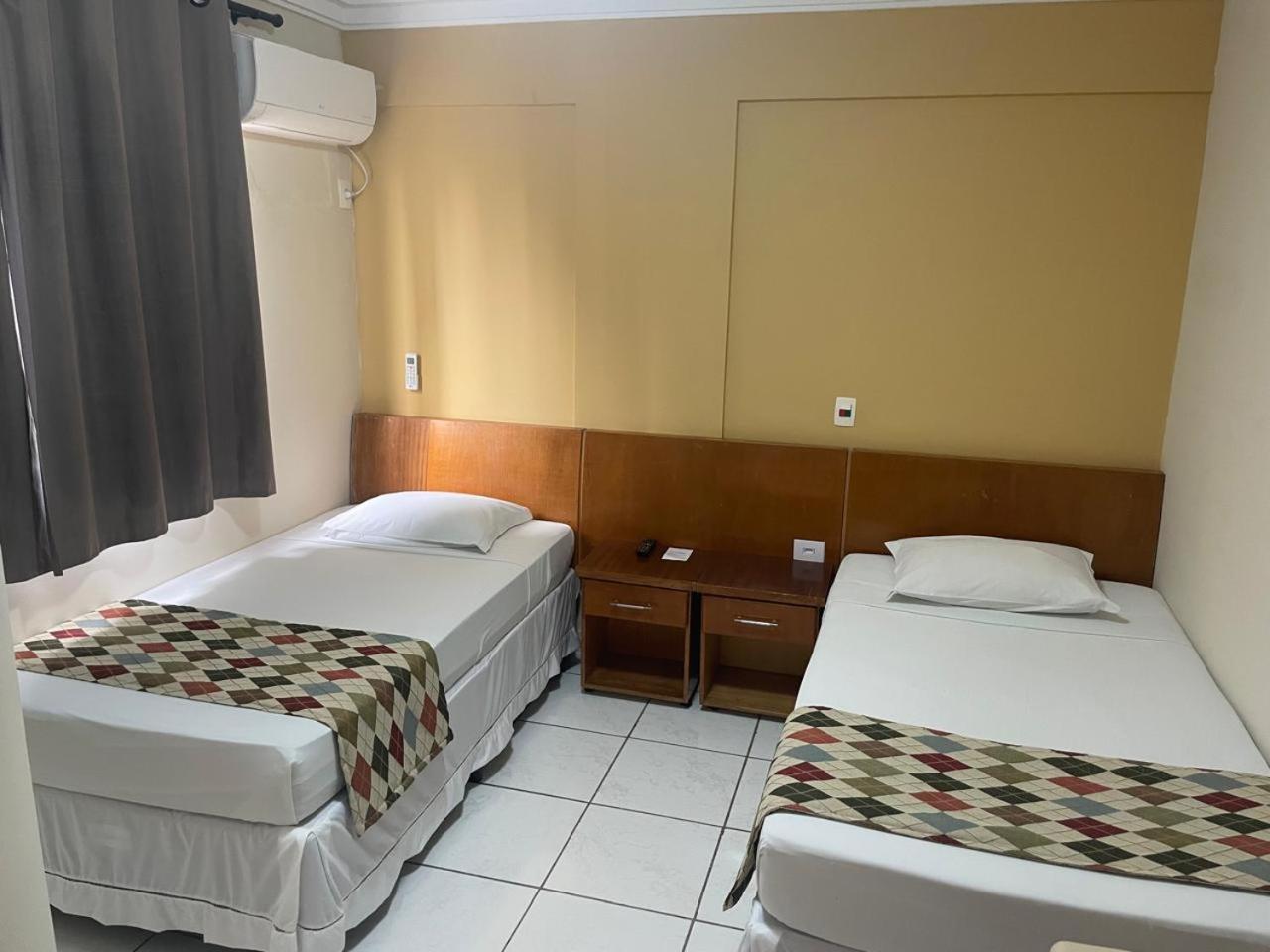 Single Room - Photo 2