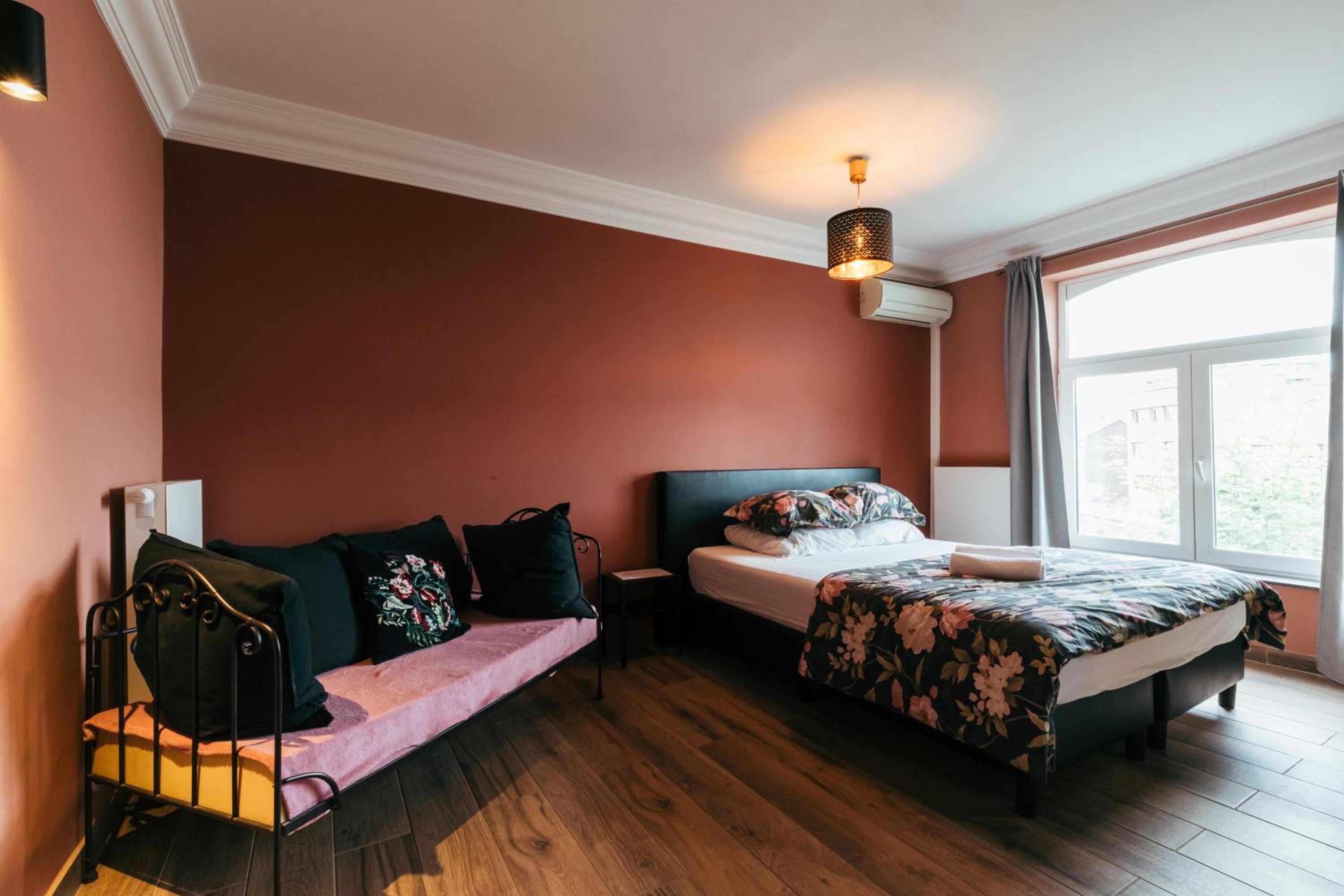 King Room with Spa Bath