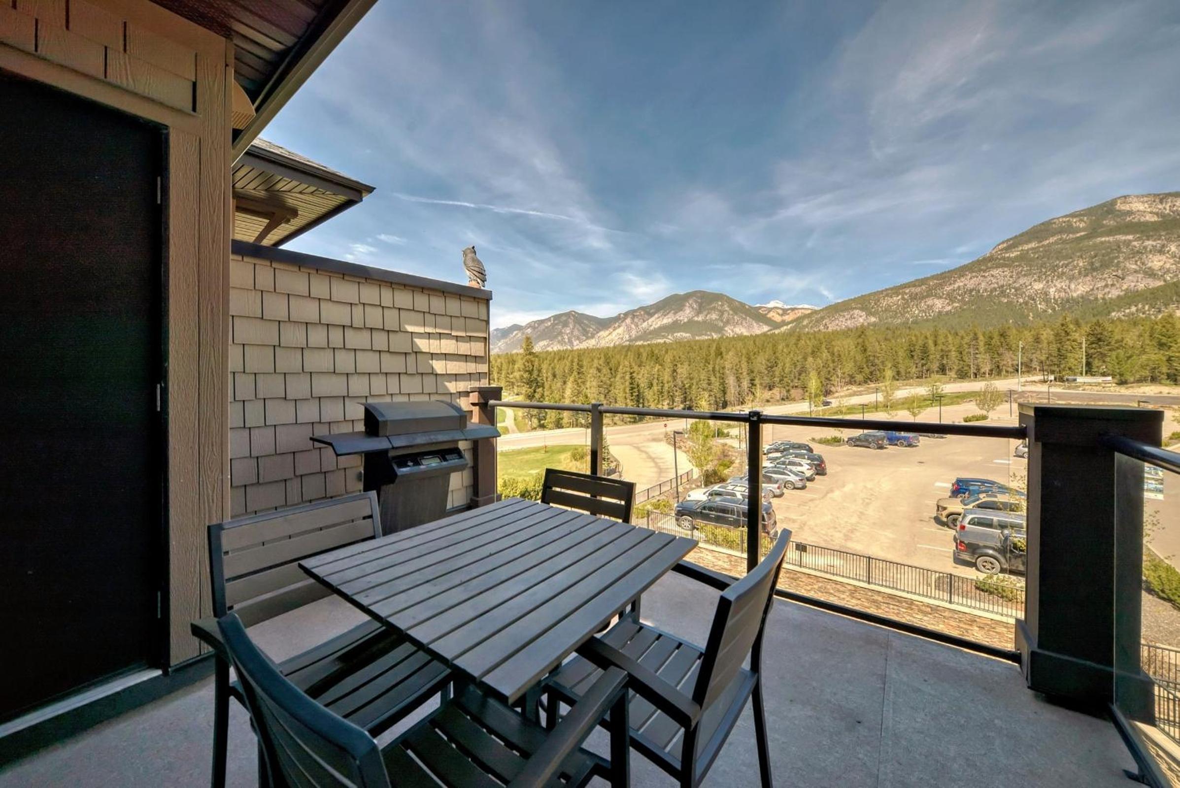 One-Bedroom Suite Pet Friendly  - Photo 2
