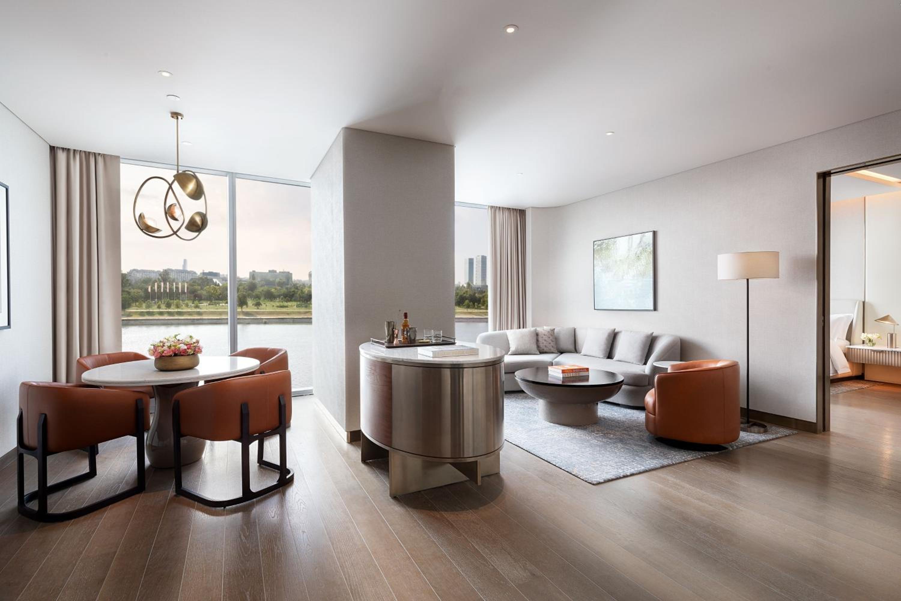 Caroline Astor King Suite with River View - Photo 1