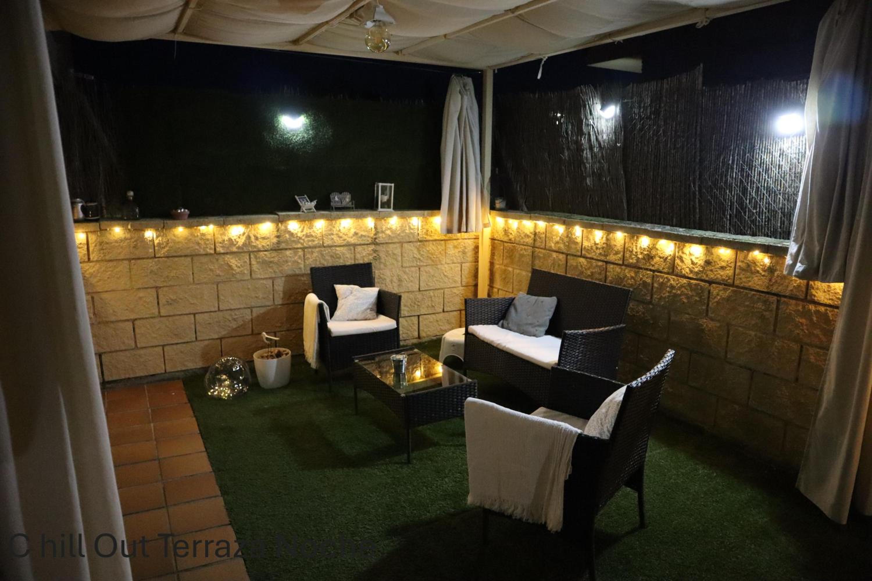 Four-Bedroom House photo 3