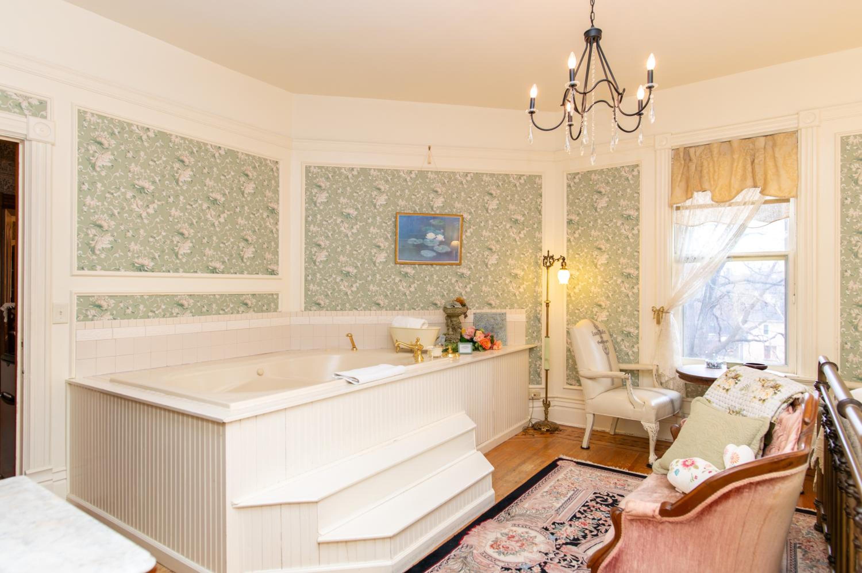 King Suite photo 2