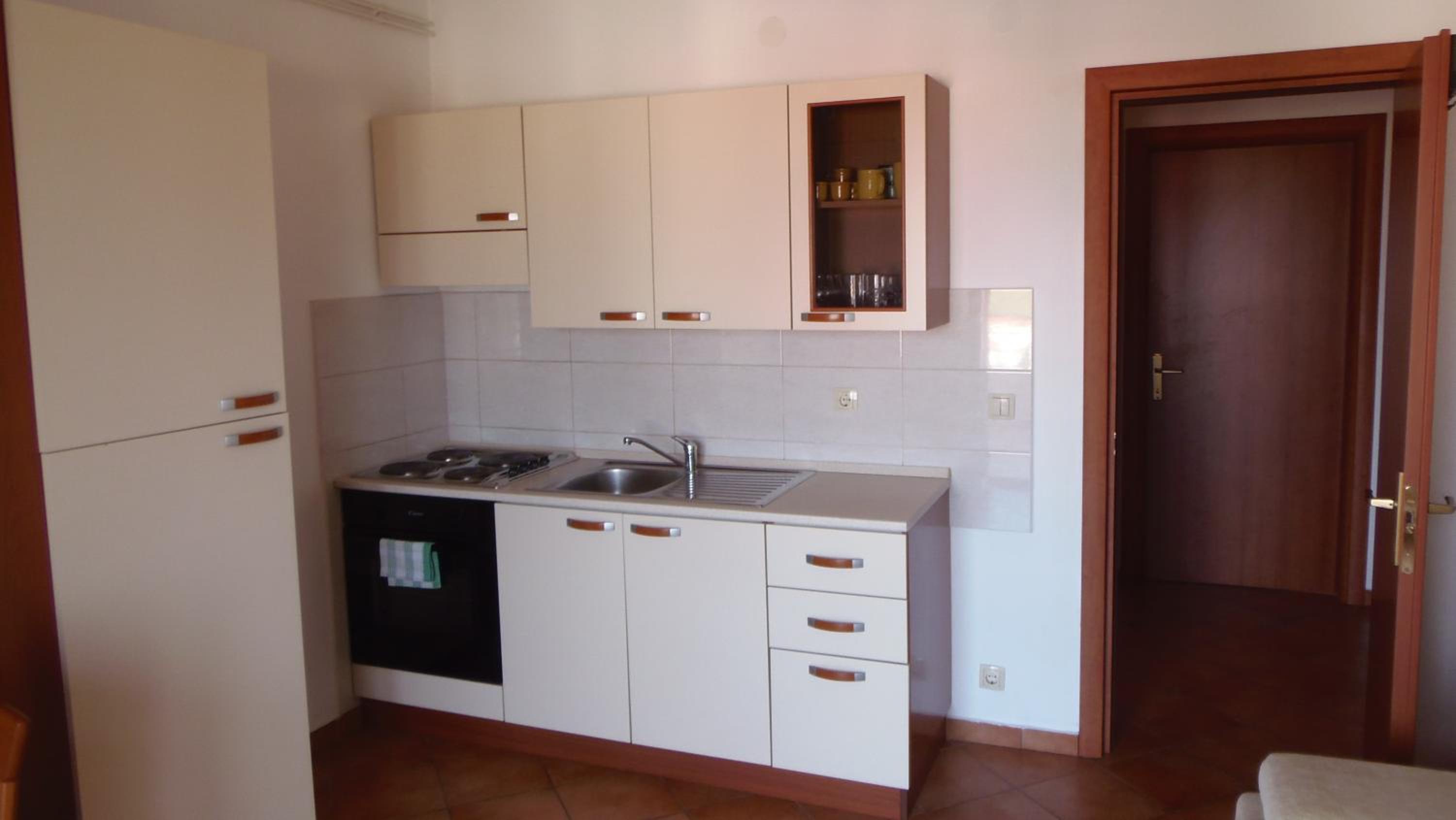 One-Bedroom Apartment with Terrace and Sea View