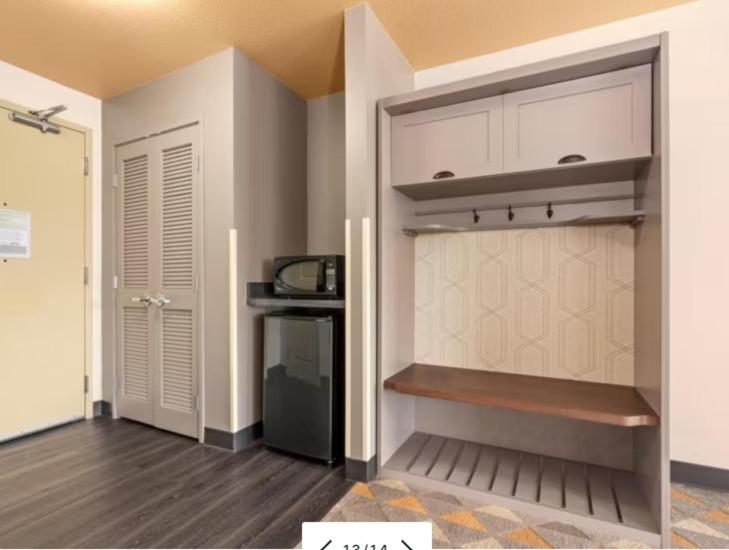 Standard Room - Photo 1