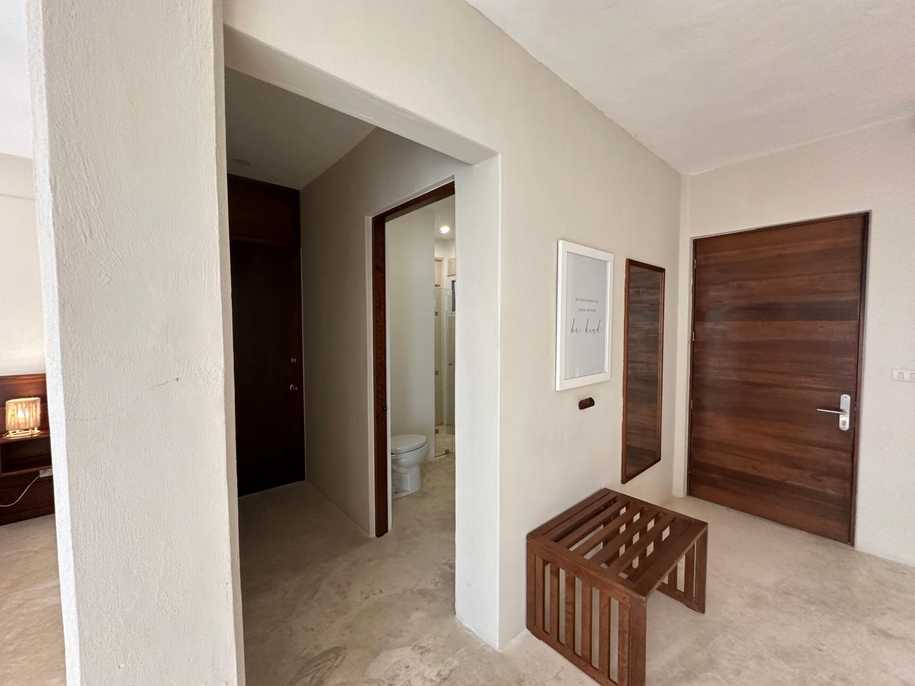 Triple Room with Balcony - Photo 22