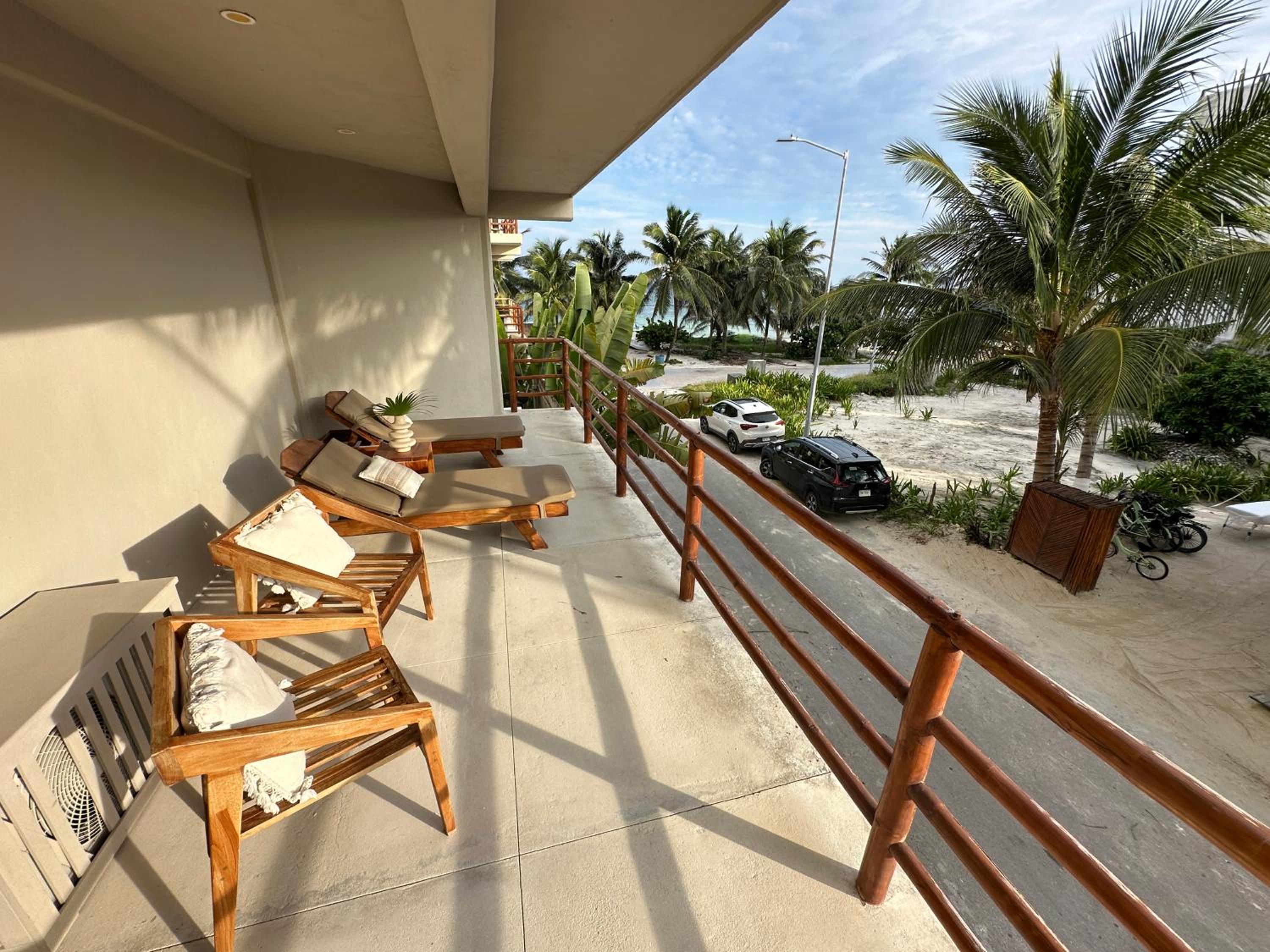 Triple Room with Balcony - Photo 5