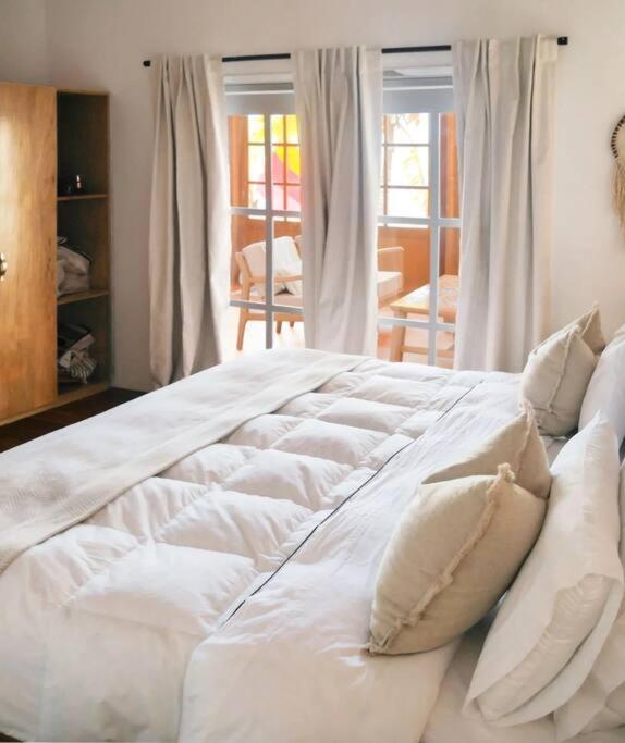 Three-Bedroom Villa photo 2