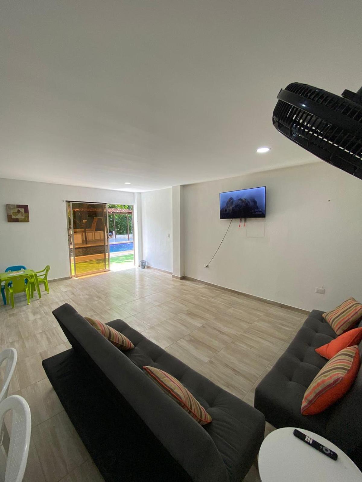 Three-Bedroom Villa photo 1
