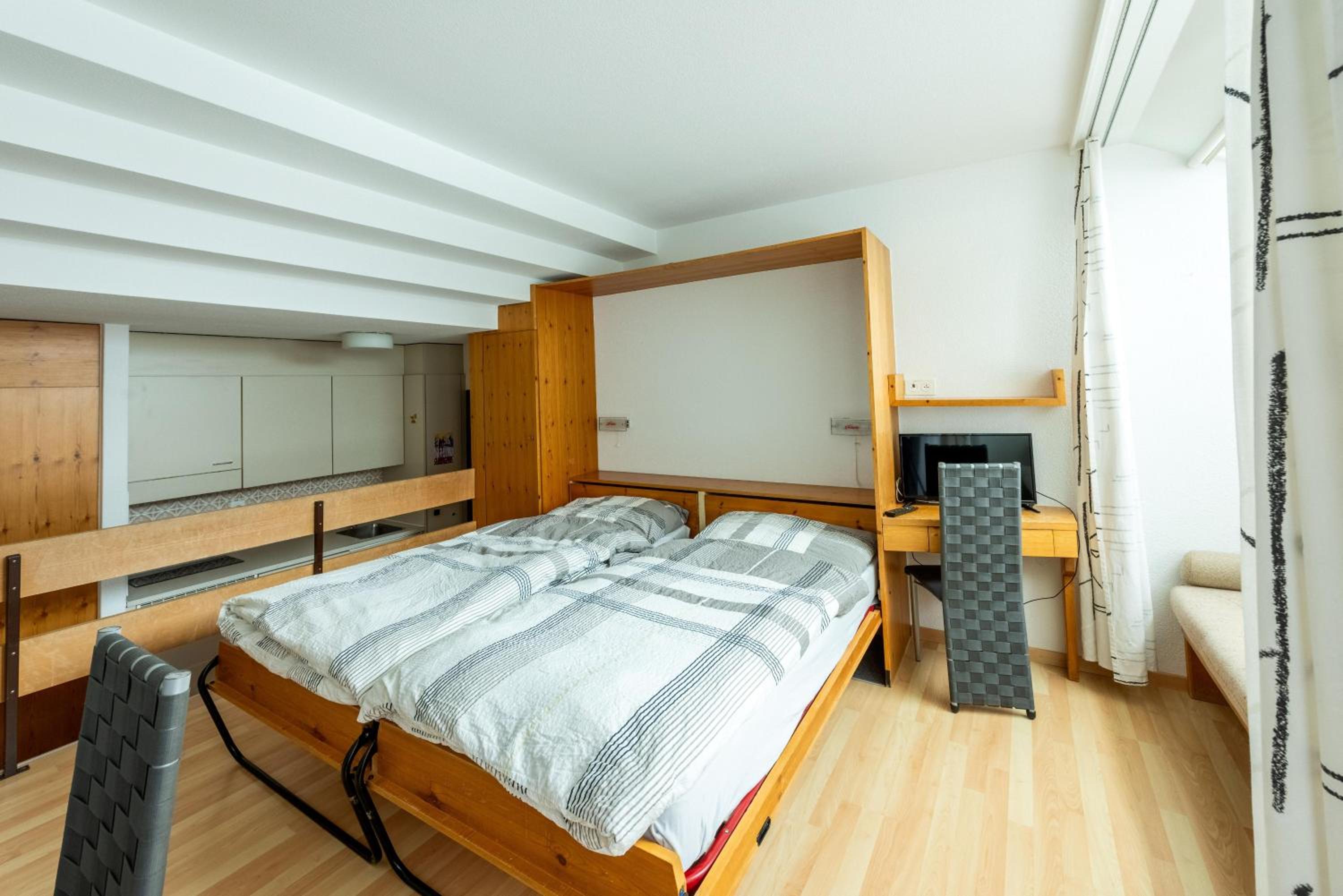 Apartment with Mountain View photo 1