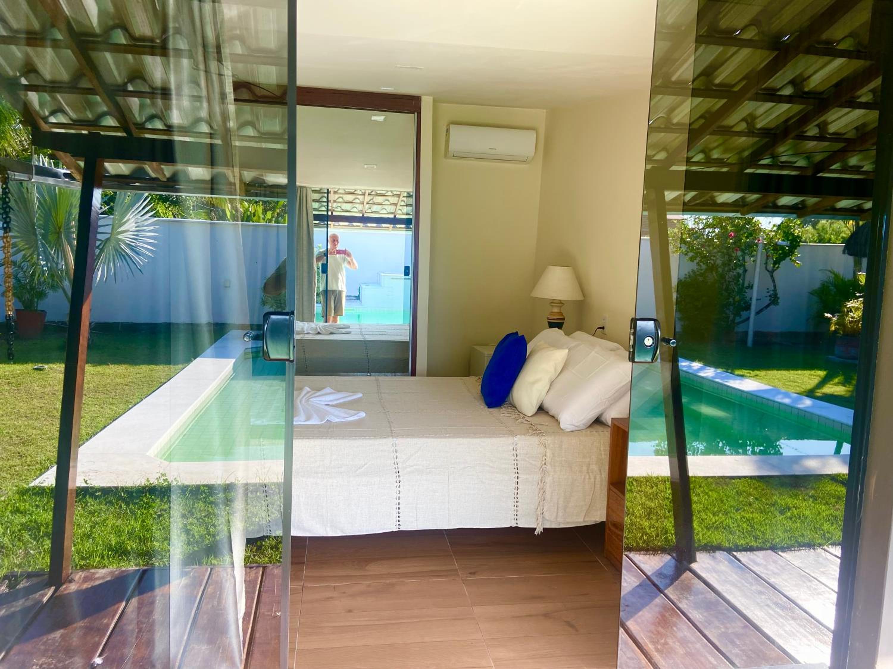 Deluxe Bungalow photo 1