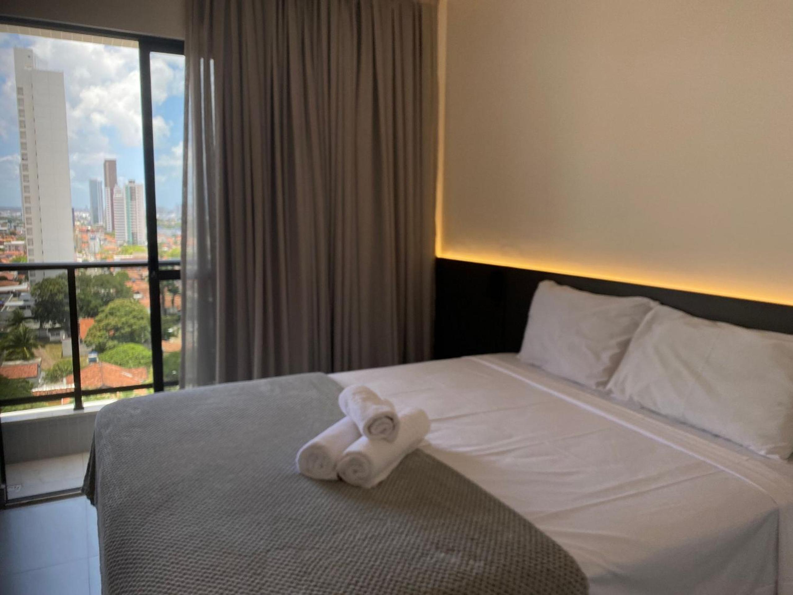 Apartment with City View