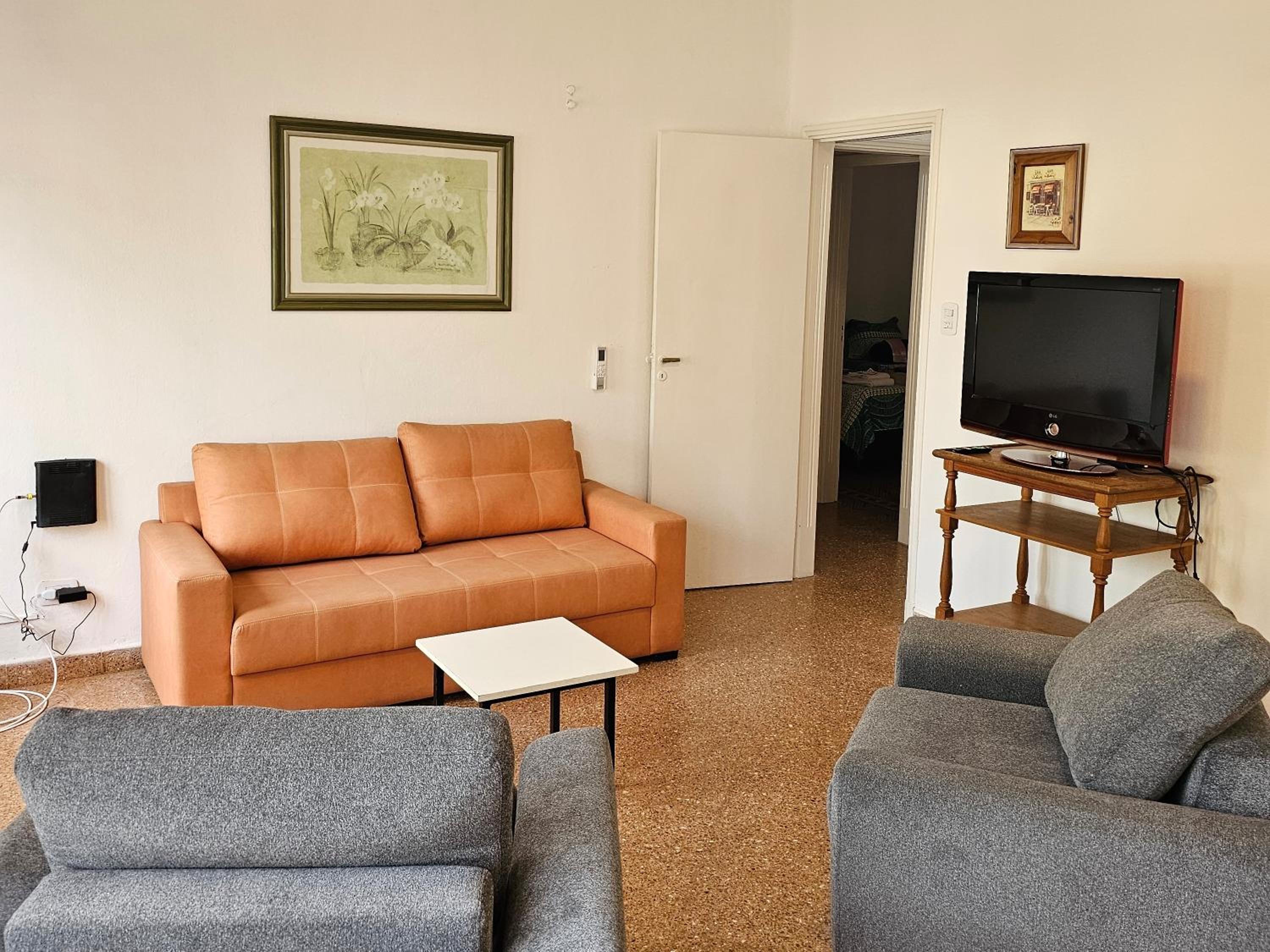 Three-Bedroom Apartment photo 1