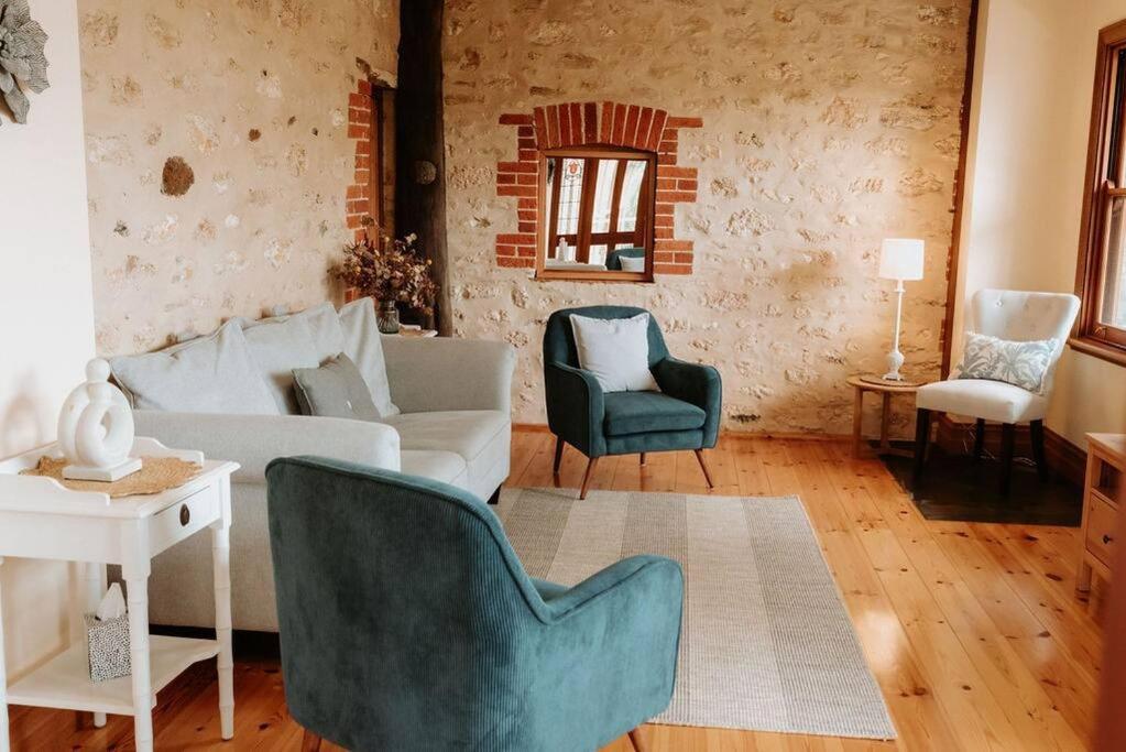 Two-Bedroom House photo 1