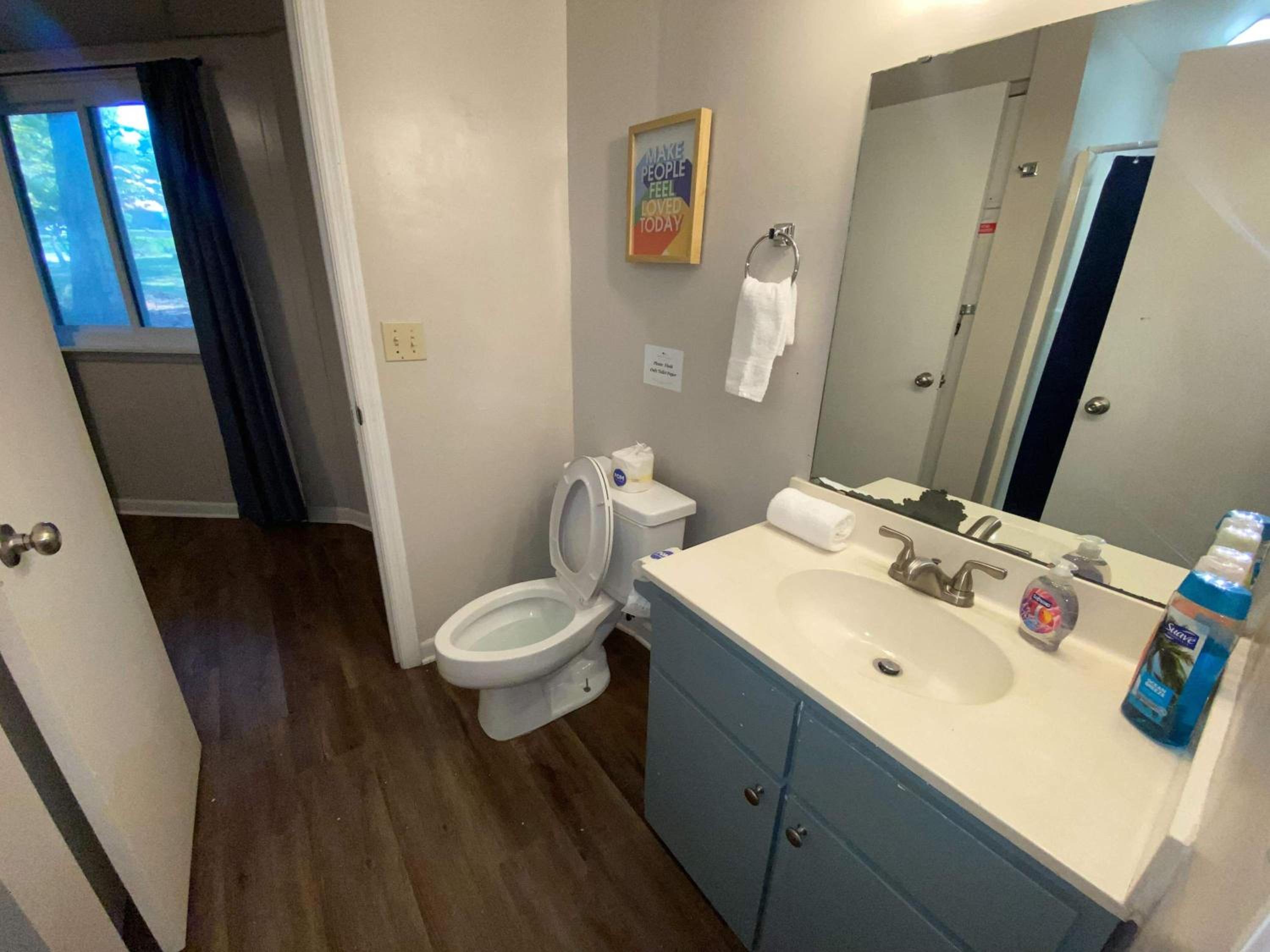 Family Room - Photo 35