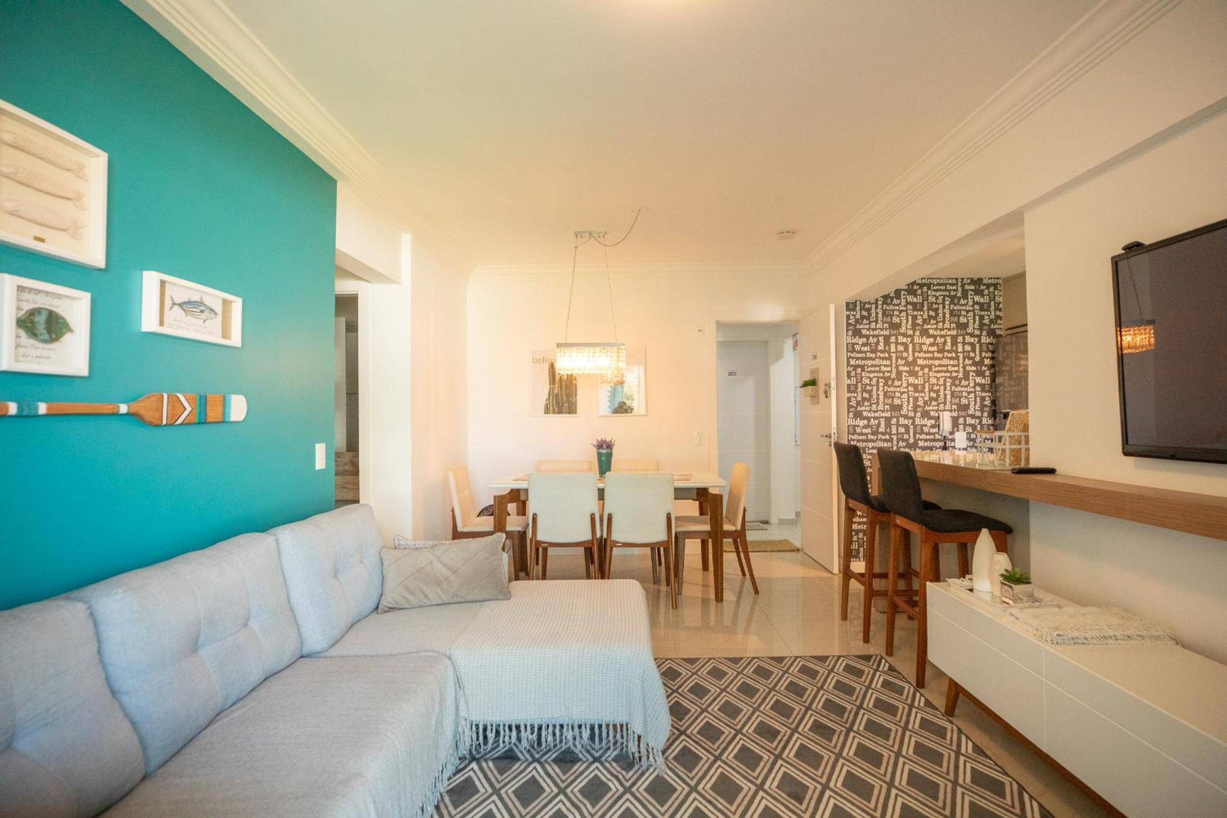 Two-Bedroom Deluxe Apartment With Balcony