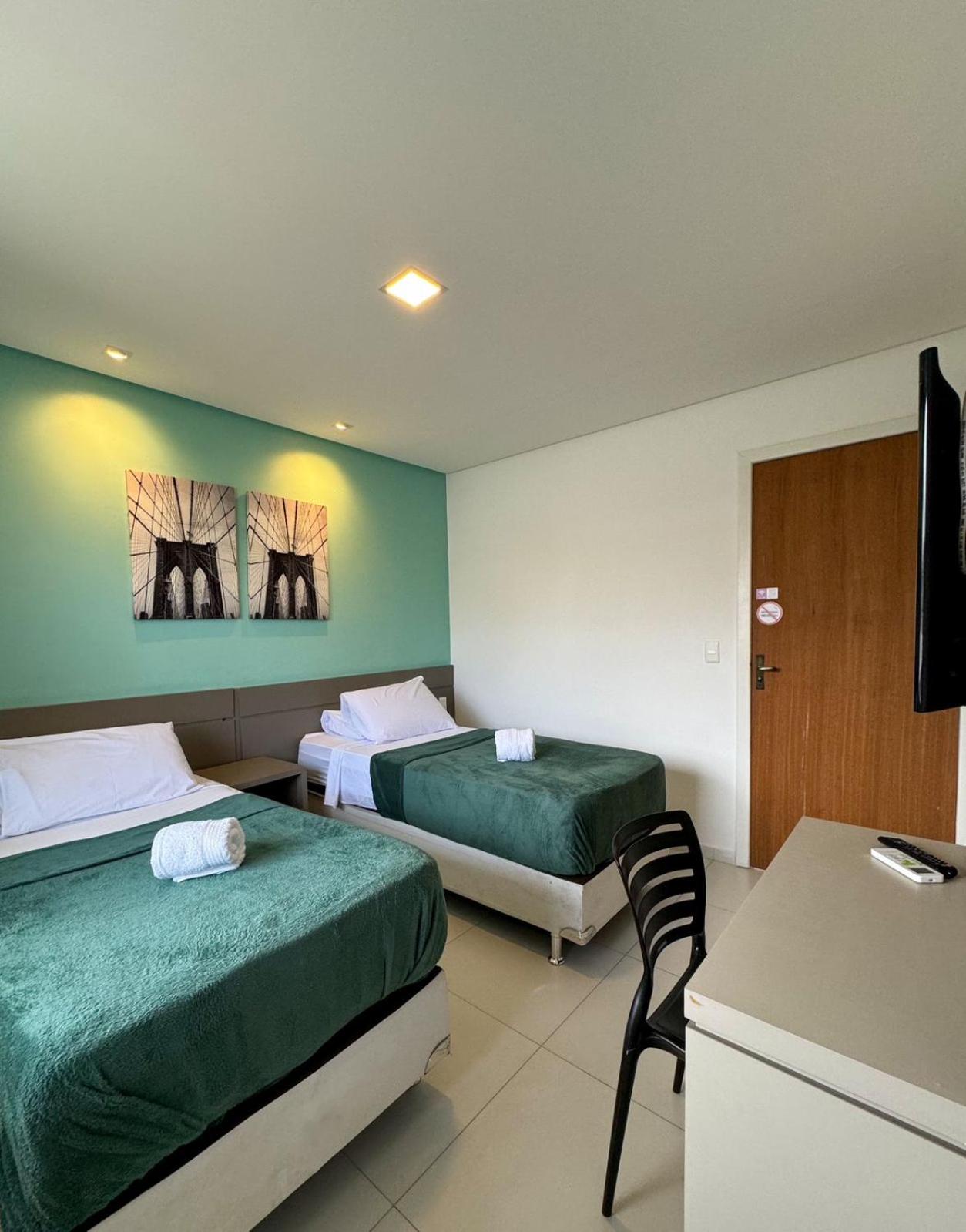 Twin Room With Private Bathroom photo 3