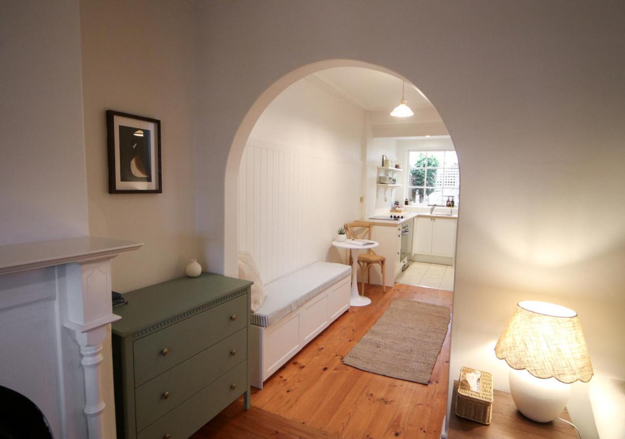 One-Bedroom House photo 3