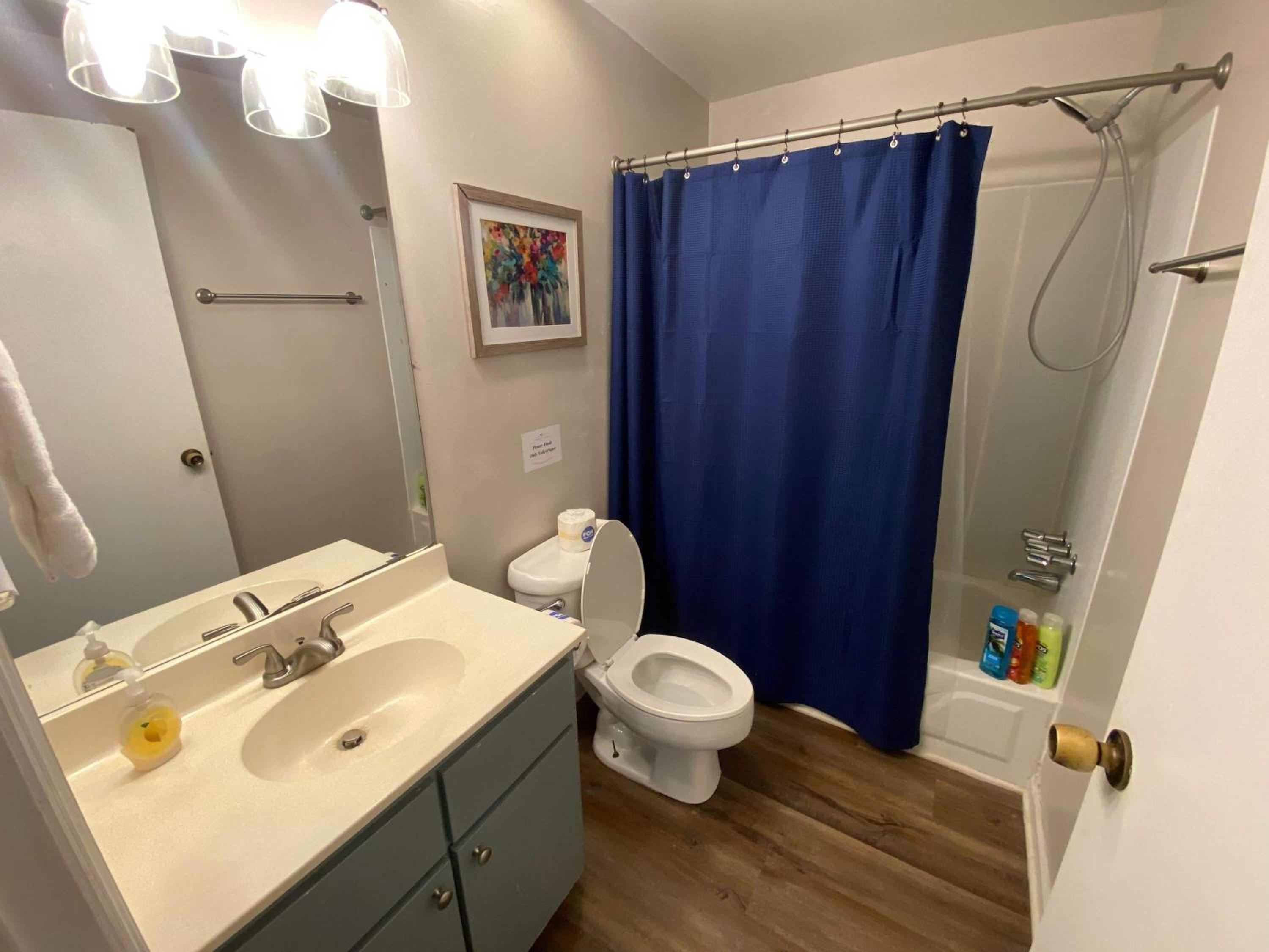Family Room - Photo 24