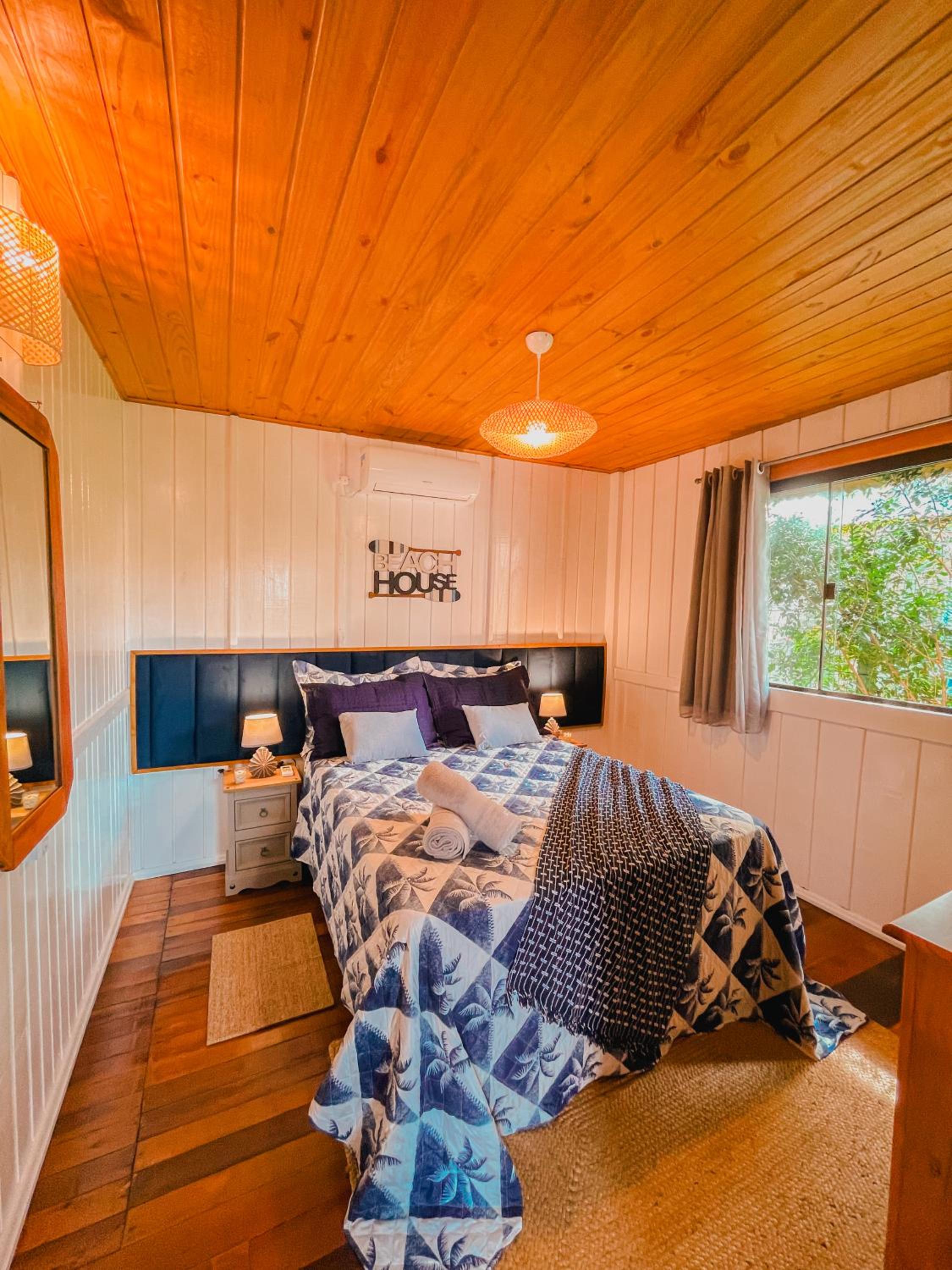 One-Bedroom House photo 2