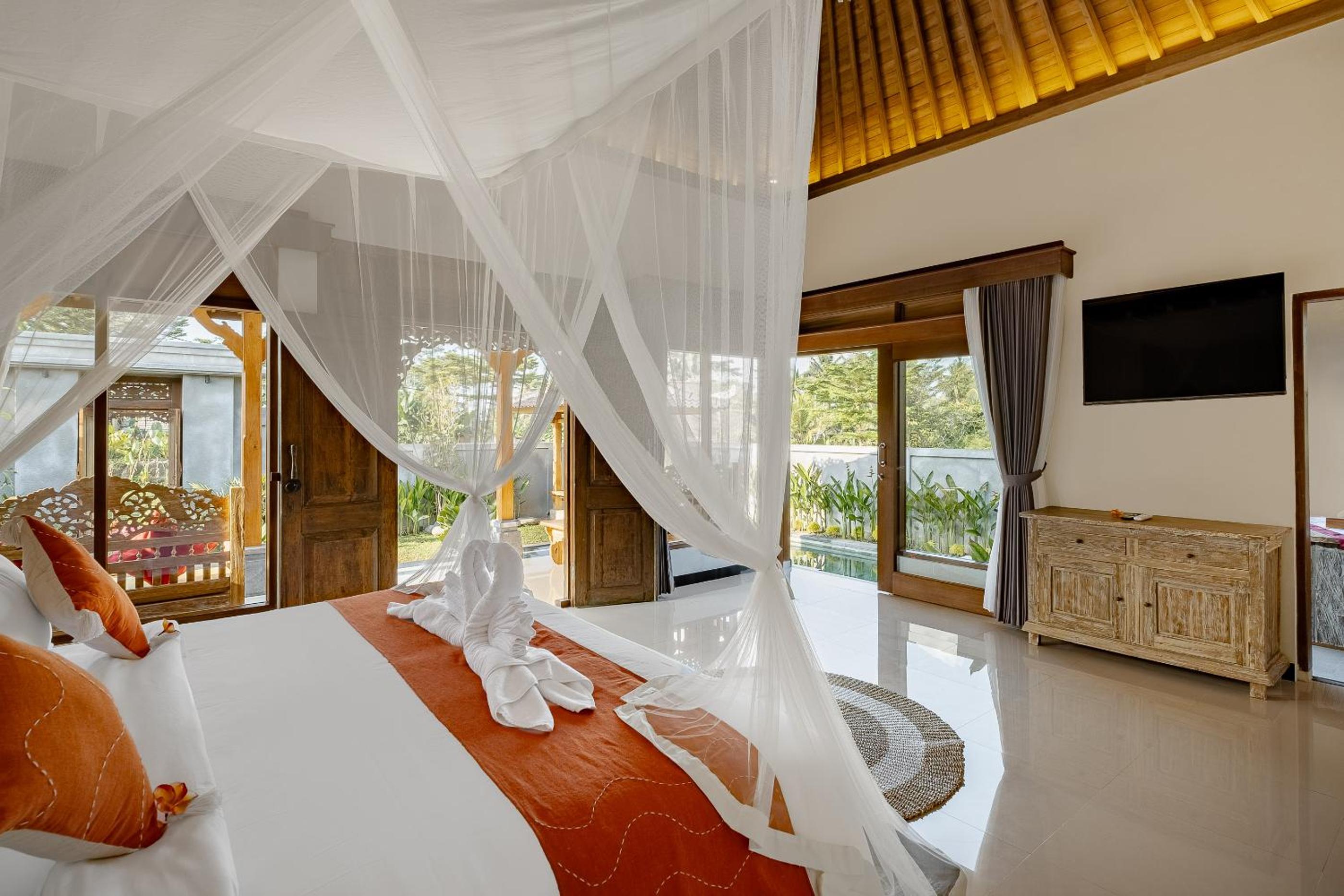 One-Bedroom Villa - Photo 35
