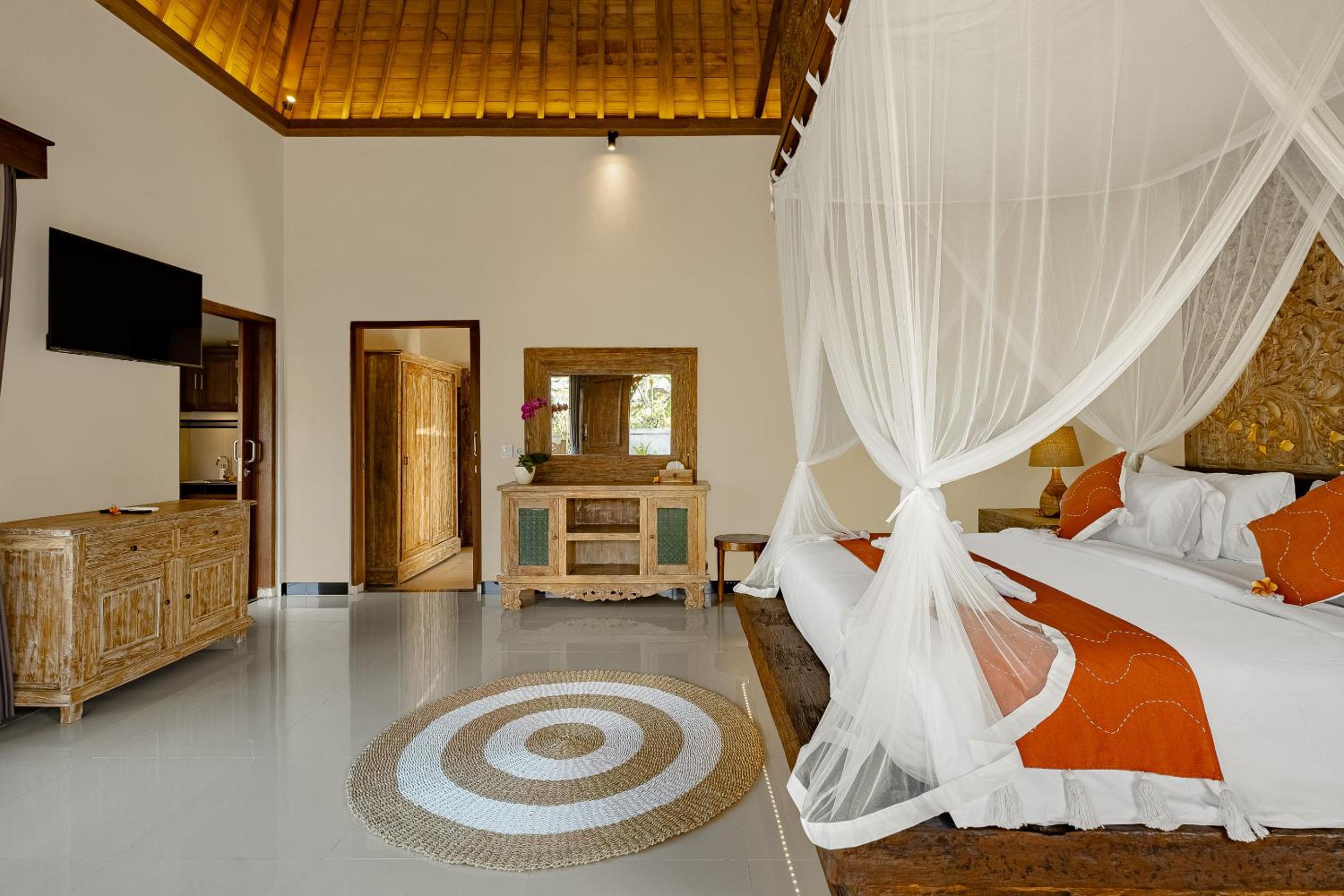 One-Bedroom Villa - Photo 111