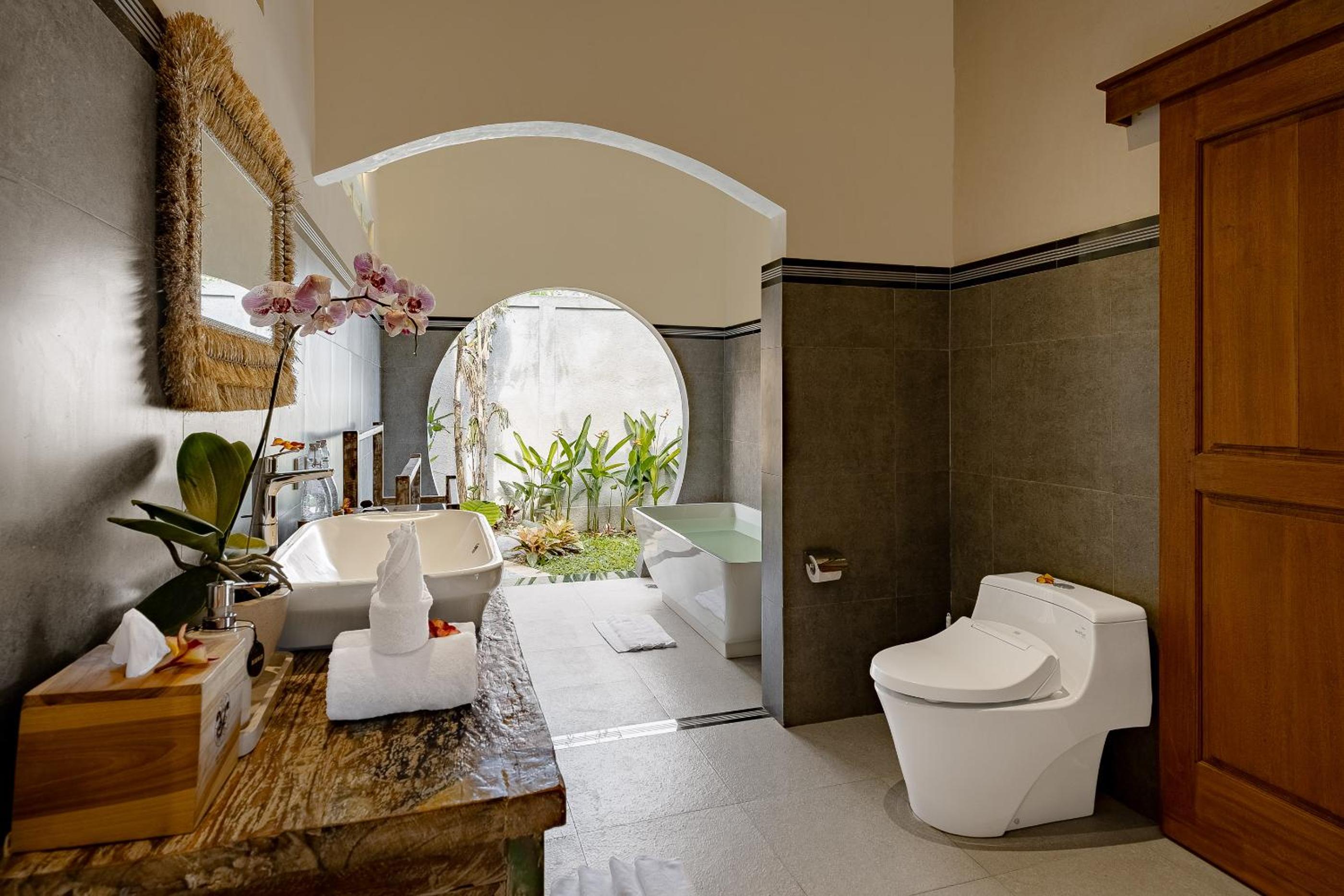One-Bedroom Villa - Photo 110