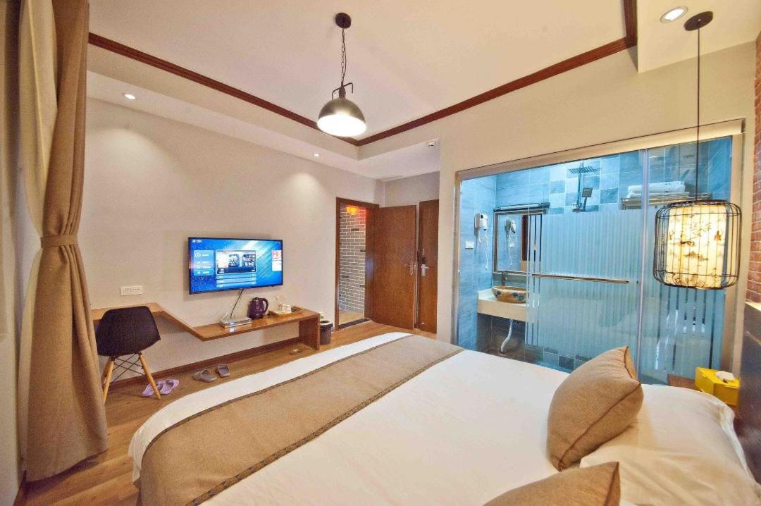 Double Room With Terrace