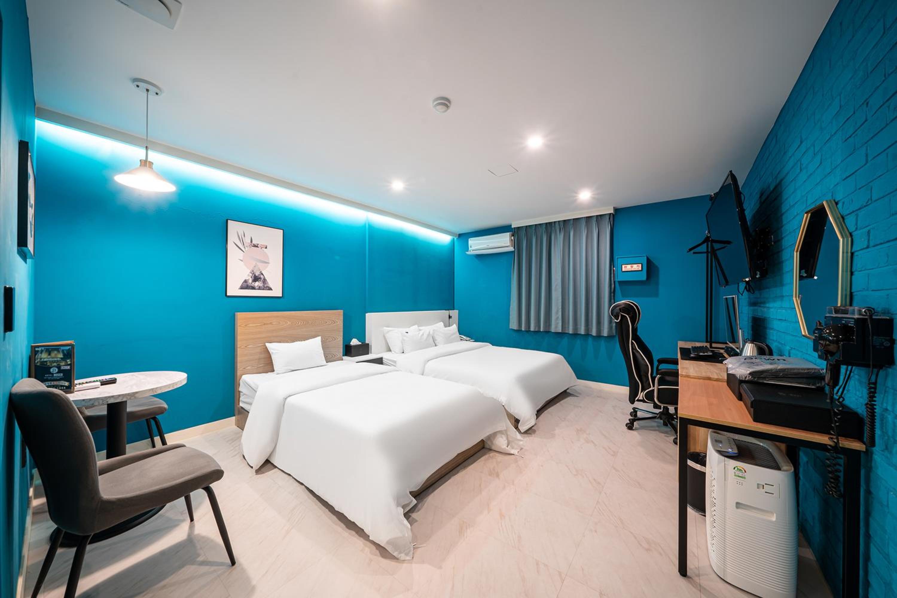 Deluxe Twin Room - Photo 7