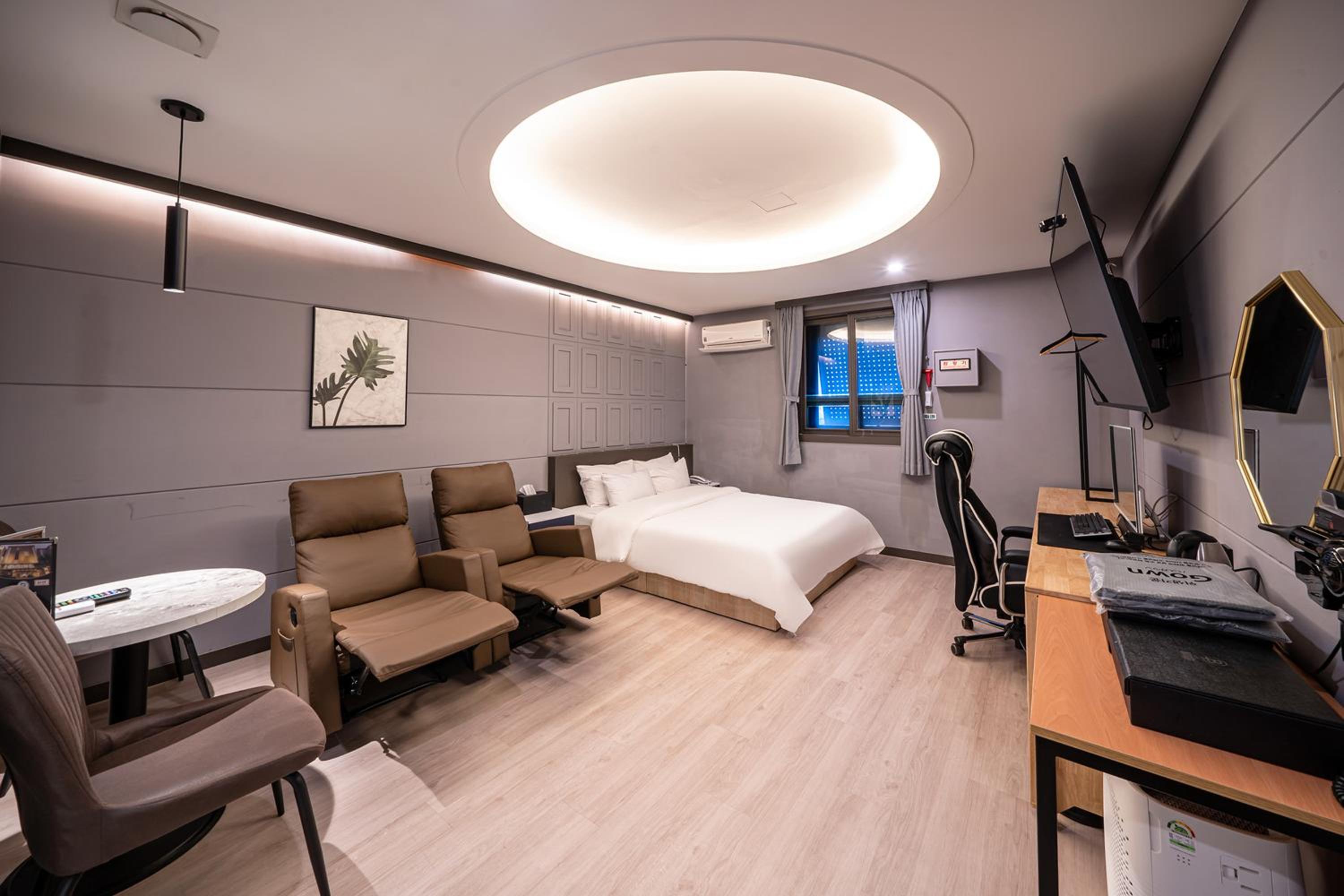 Suite photo 1