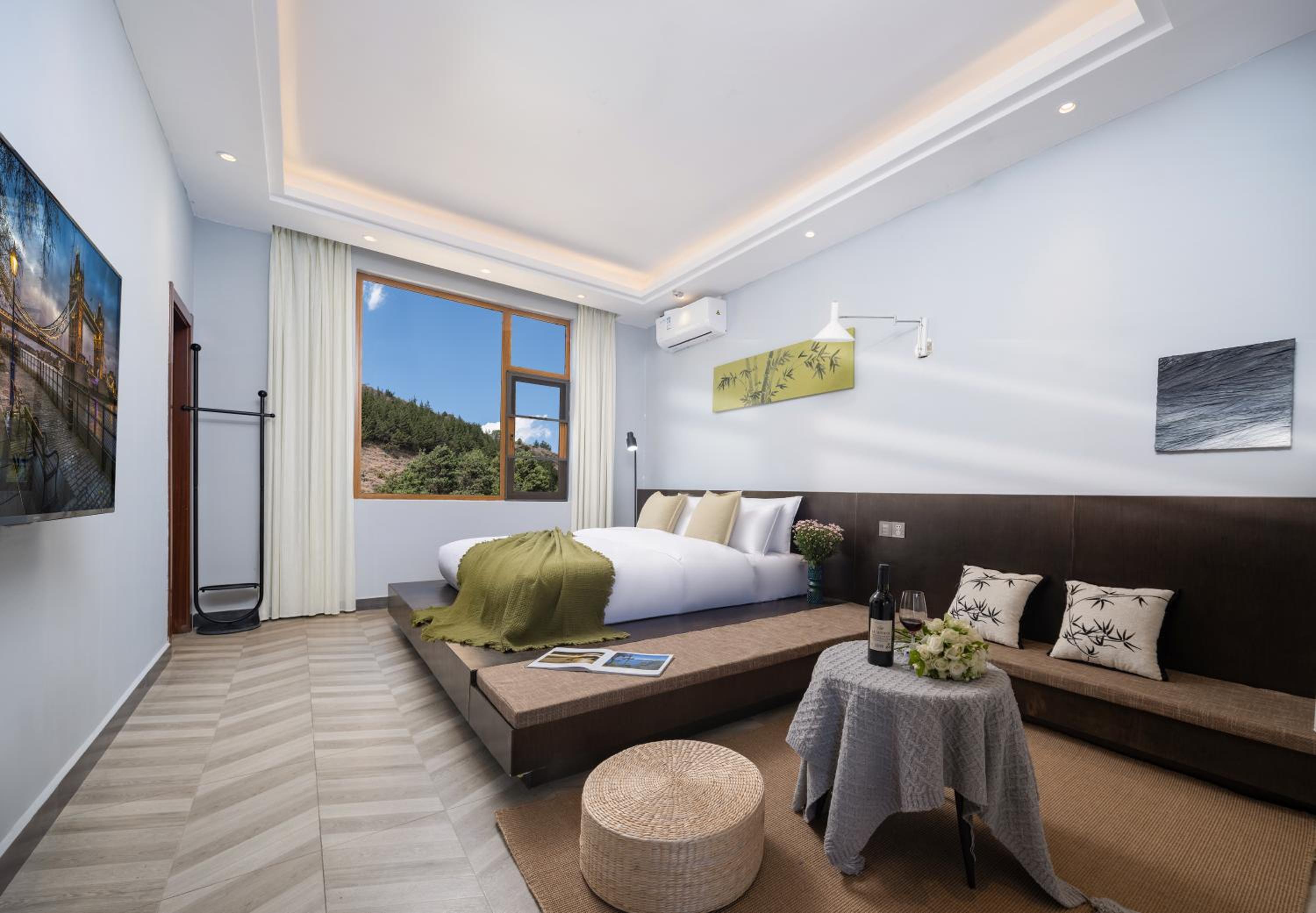Superior Queen Room
