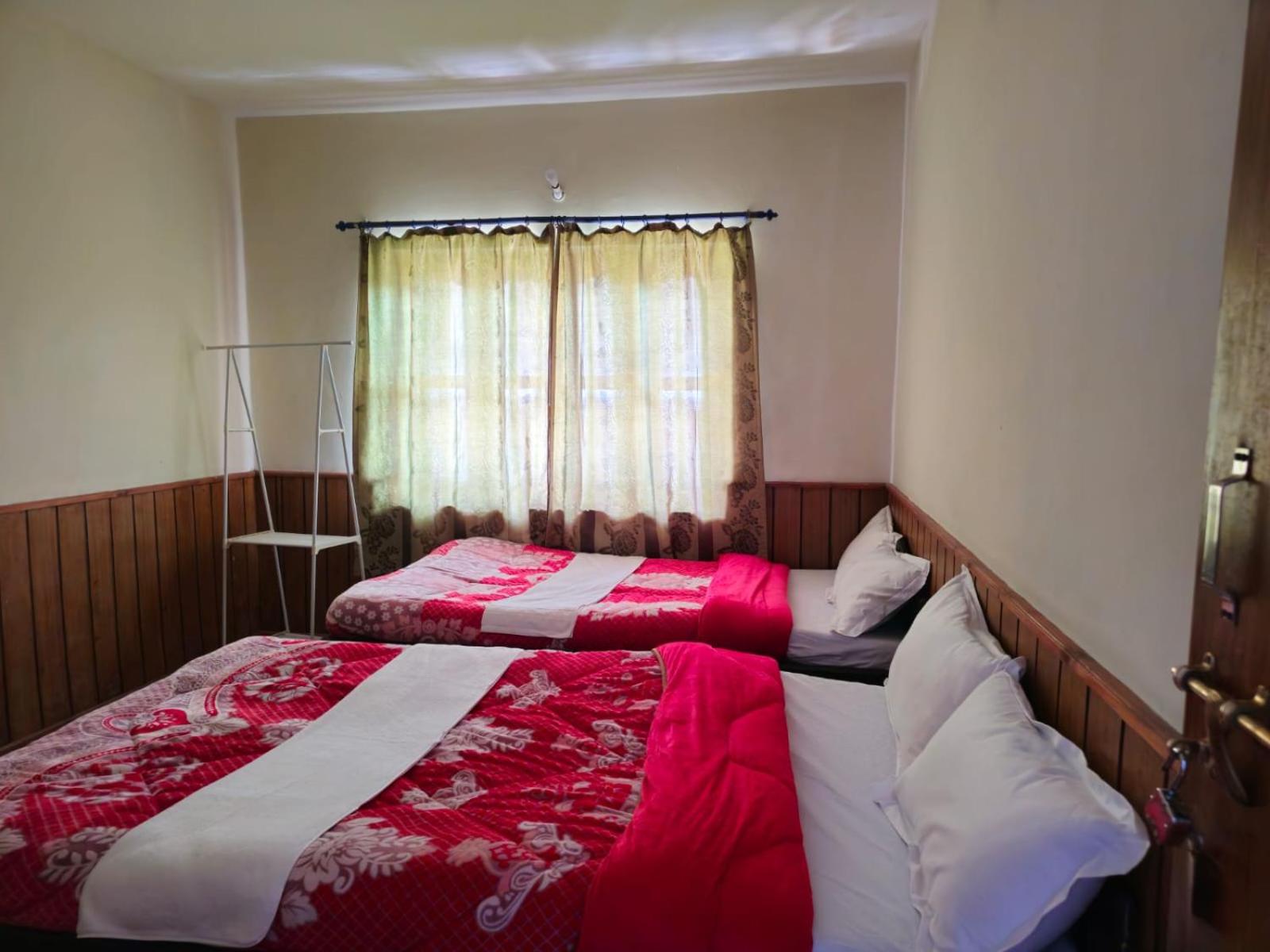 Deluxe Double Or Twin Room photo 3