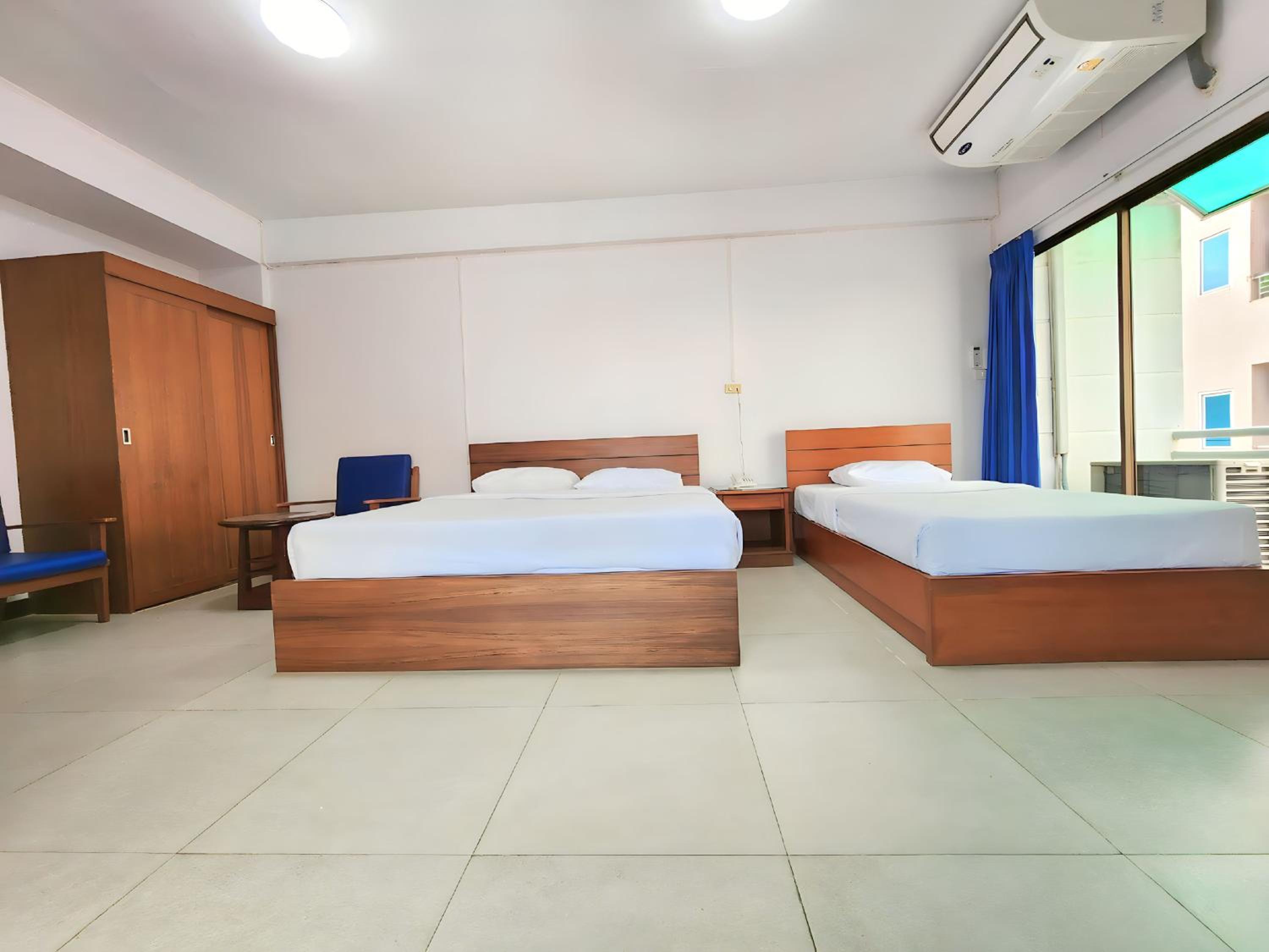 Triple Room photo 3