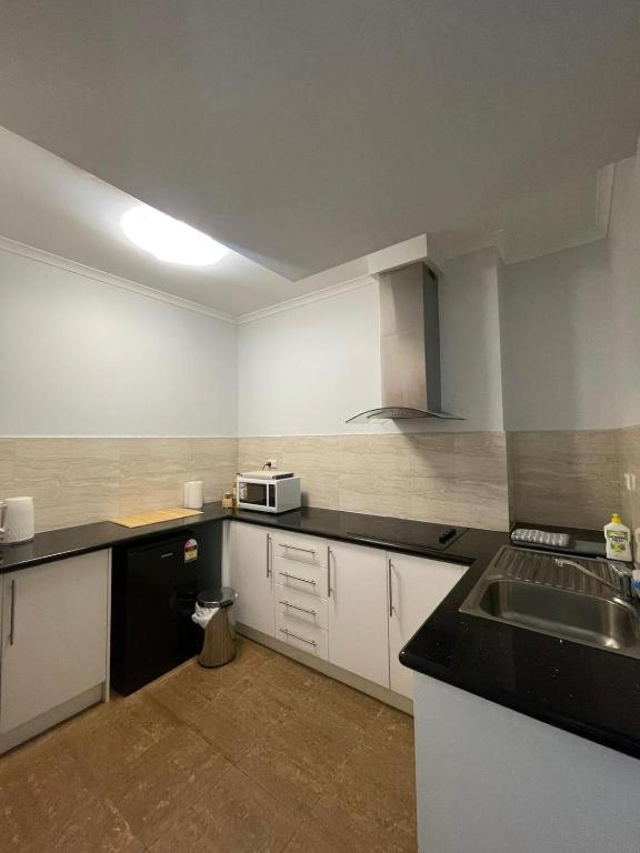 Studio Apartment photo 2