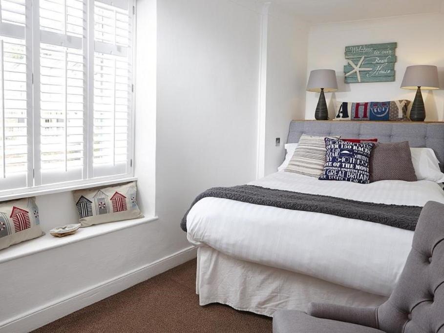 Standard Double Room photo 3