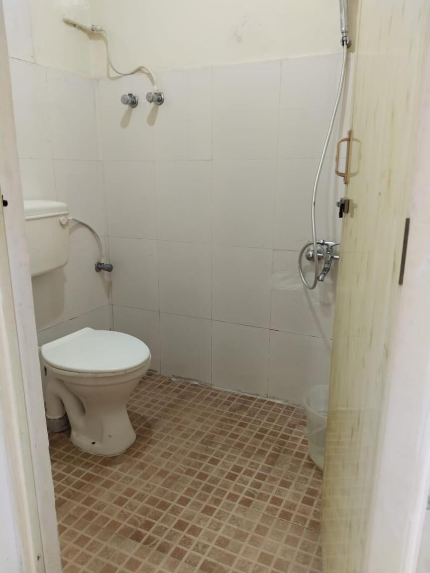 Standard Double Room - Photo 5