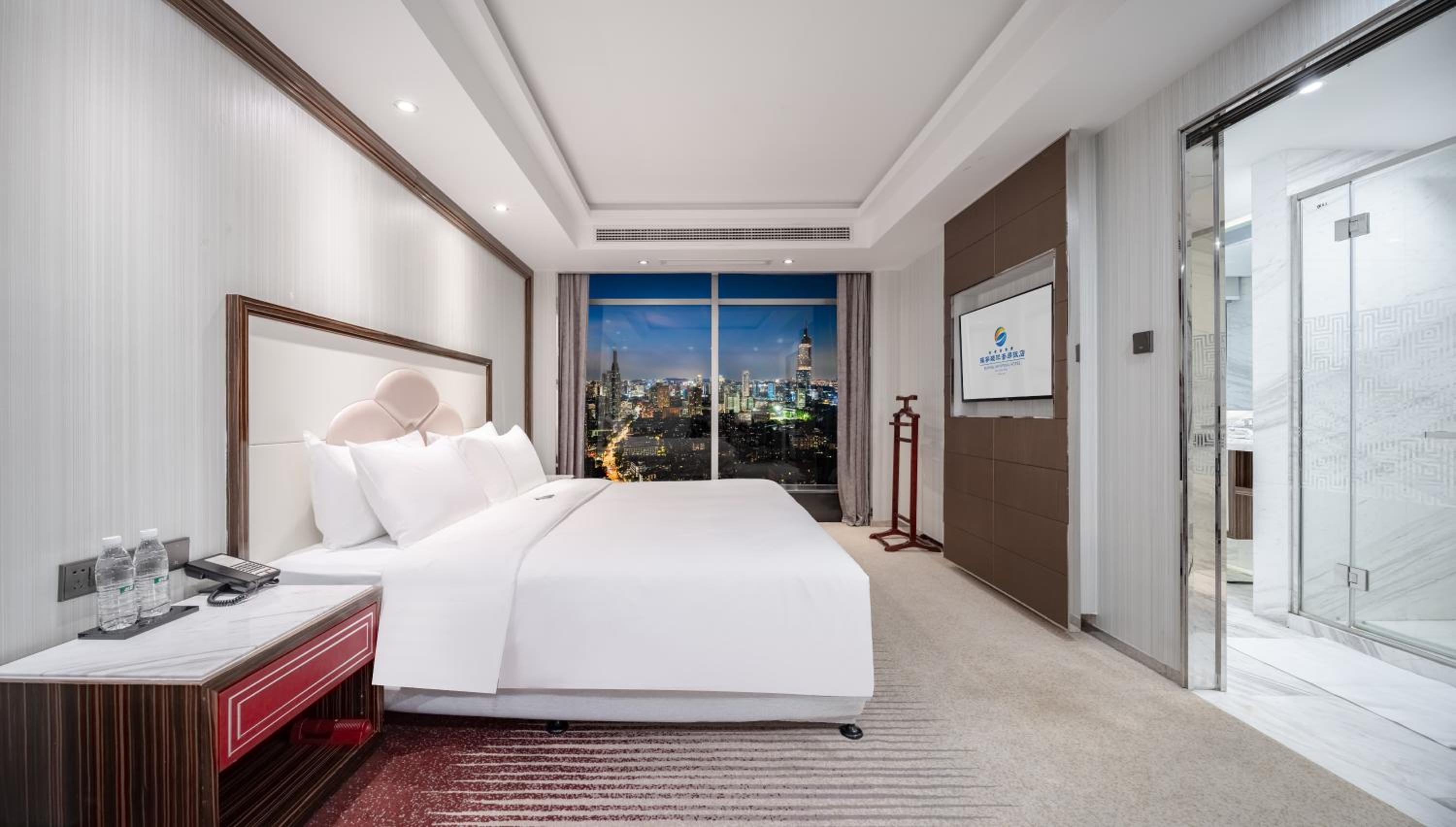 Lijia Twin Bed Suite - Photo 13