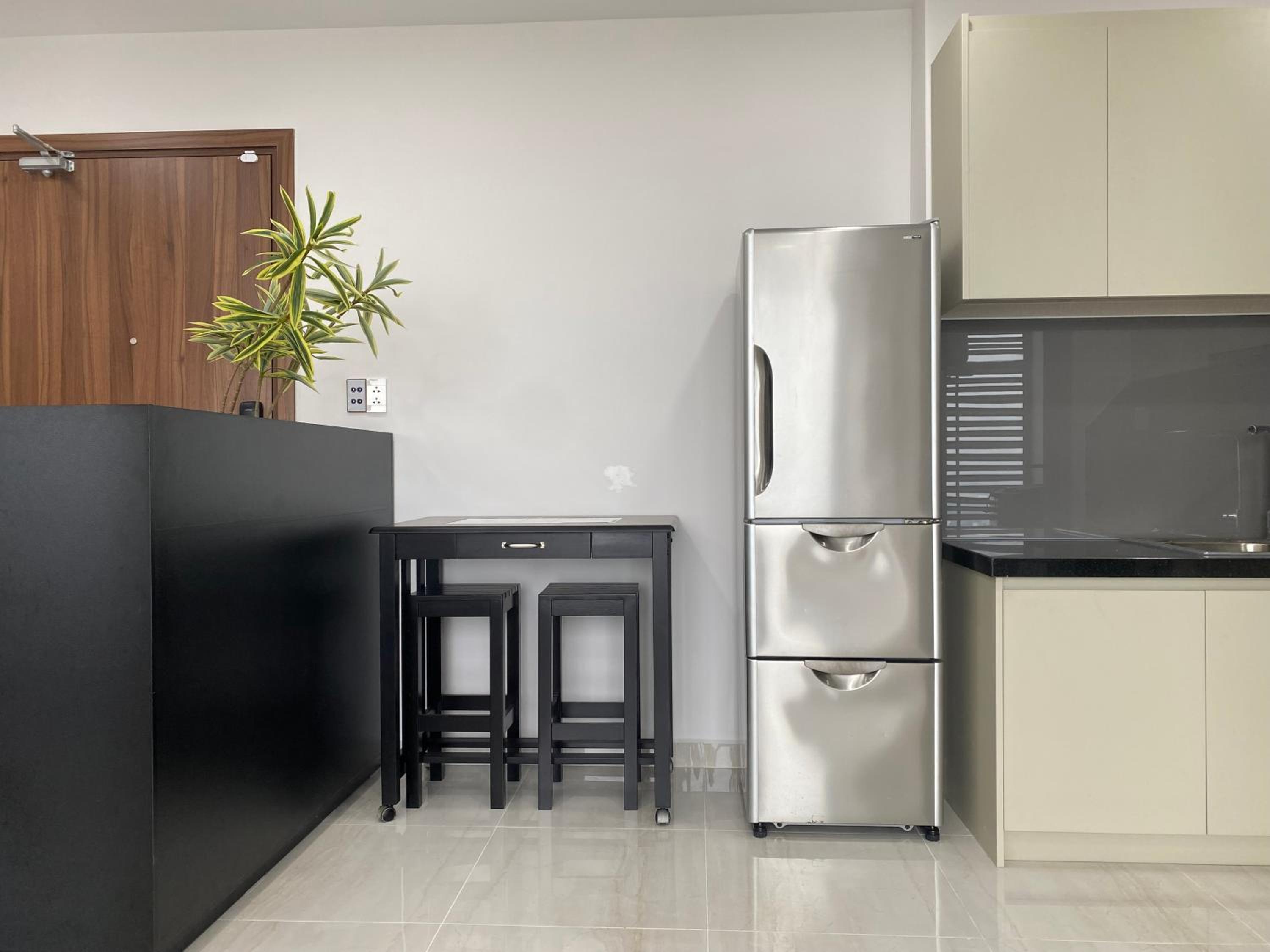 One-Bedroom Apartment - Photo 9
