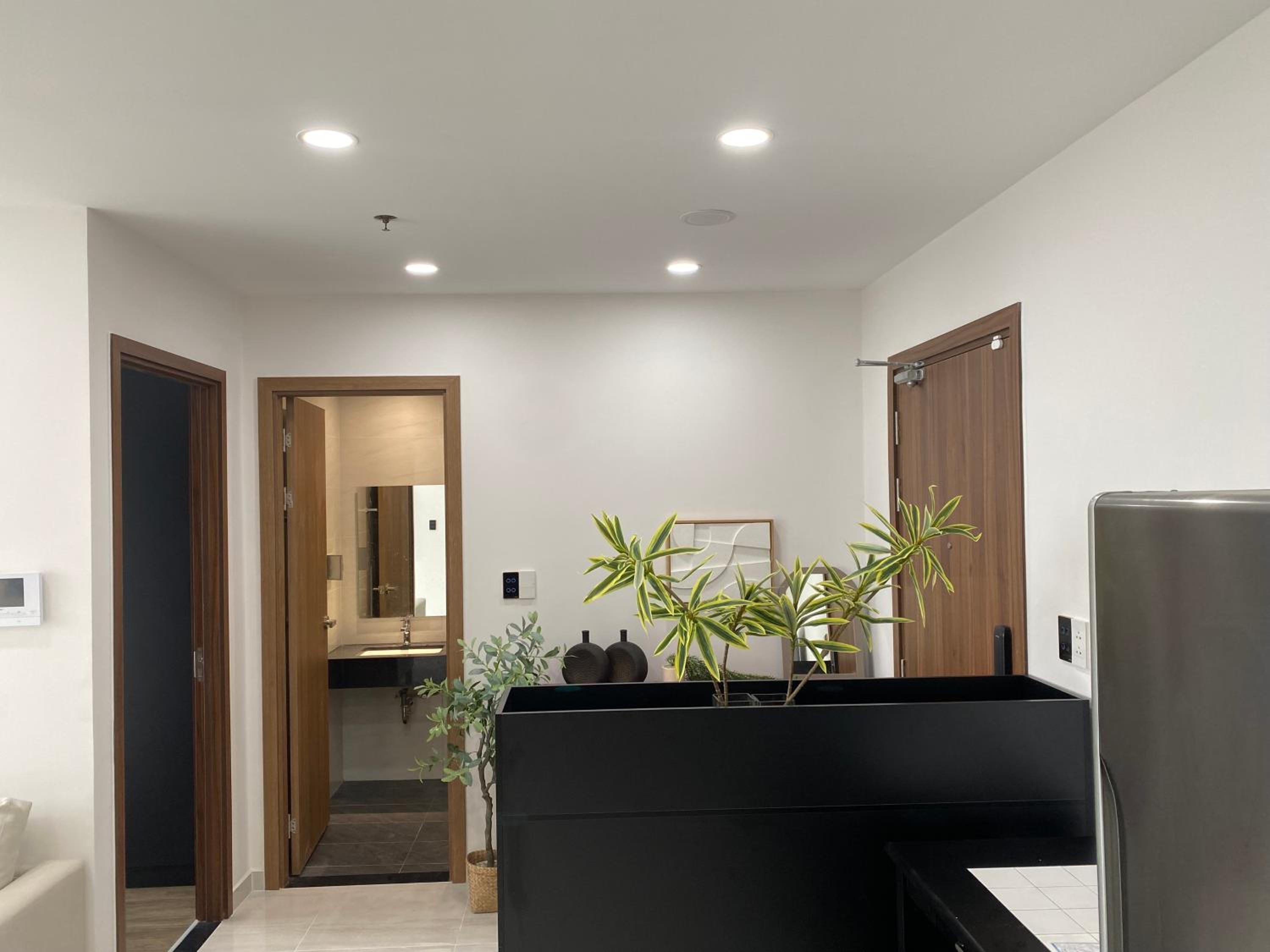 One-Bedroom Apartment - Photo 8