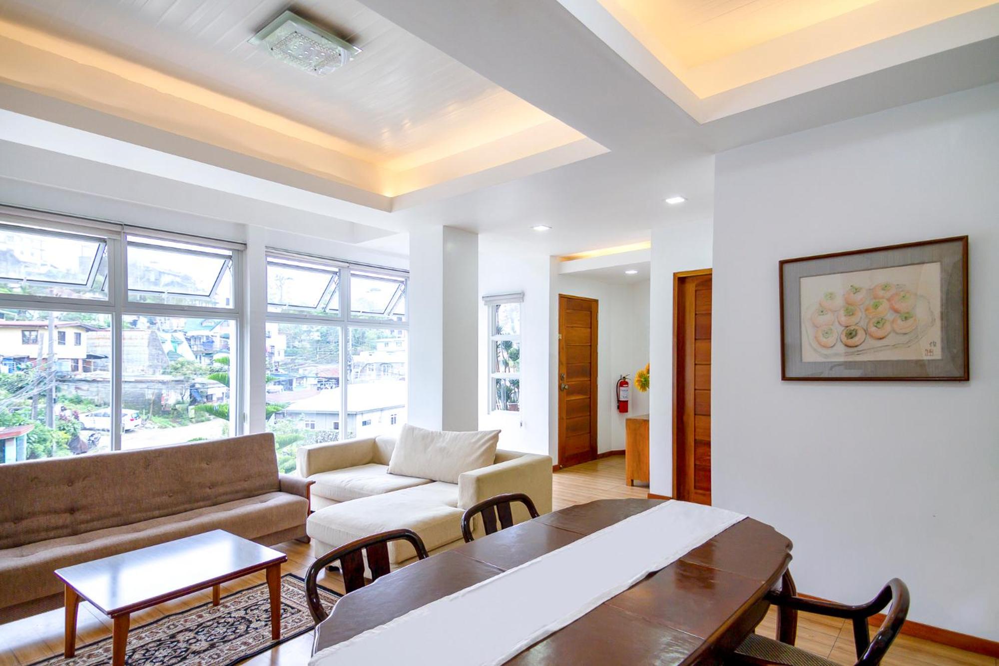 Two-Bedroom Apartment - Photo 2