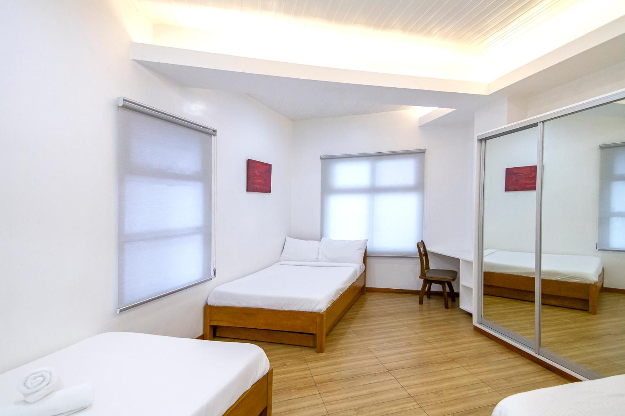 Two-Bedroom Apartment - Photo 3