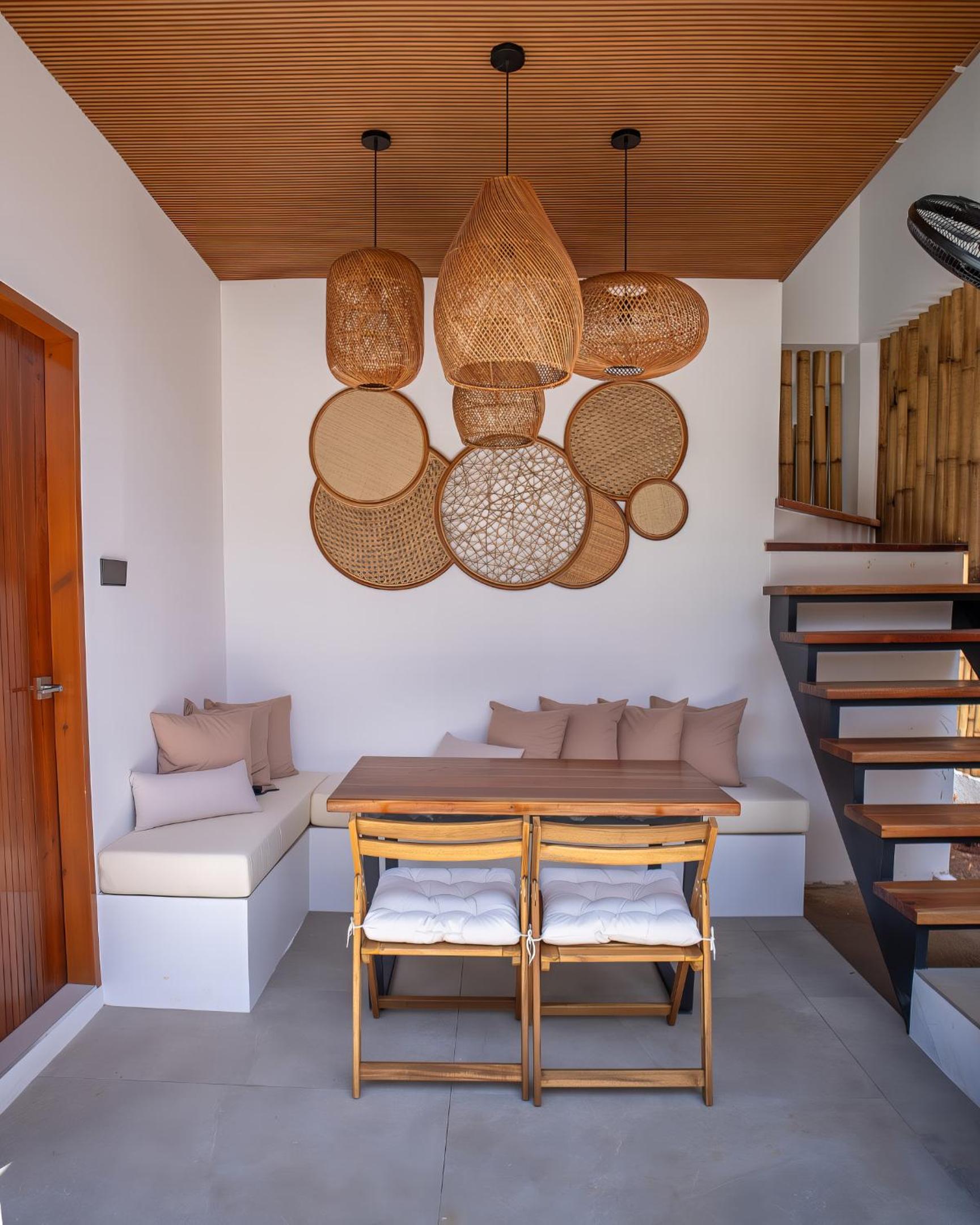 Villa with Private Pool - Photo 10