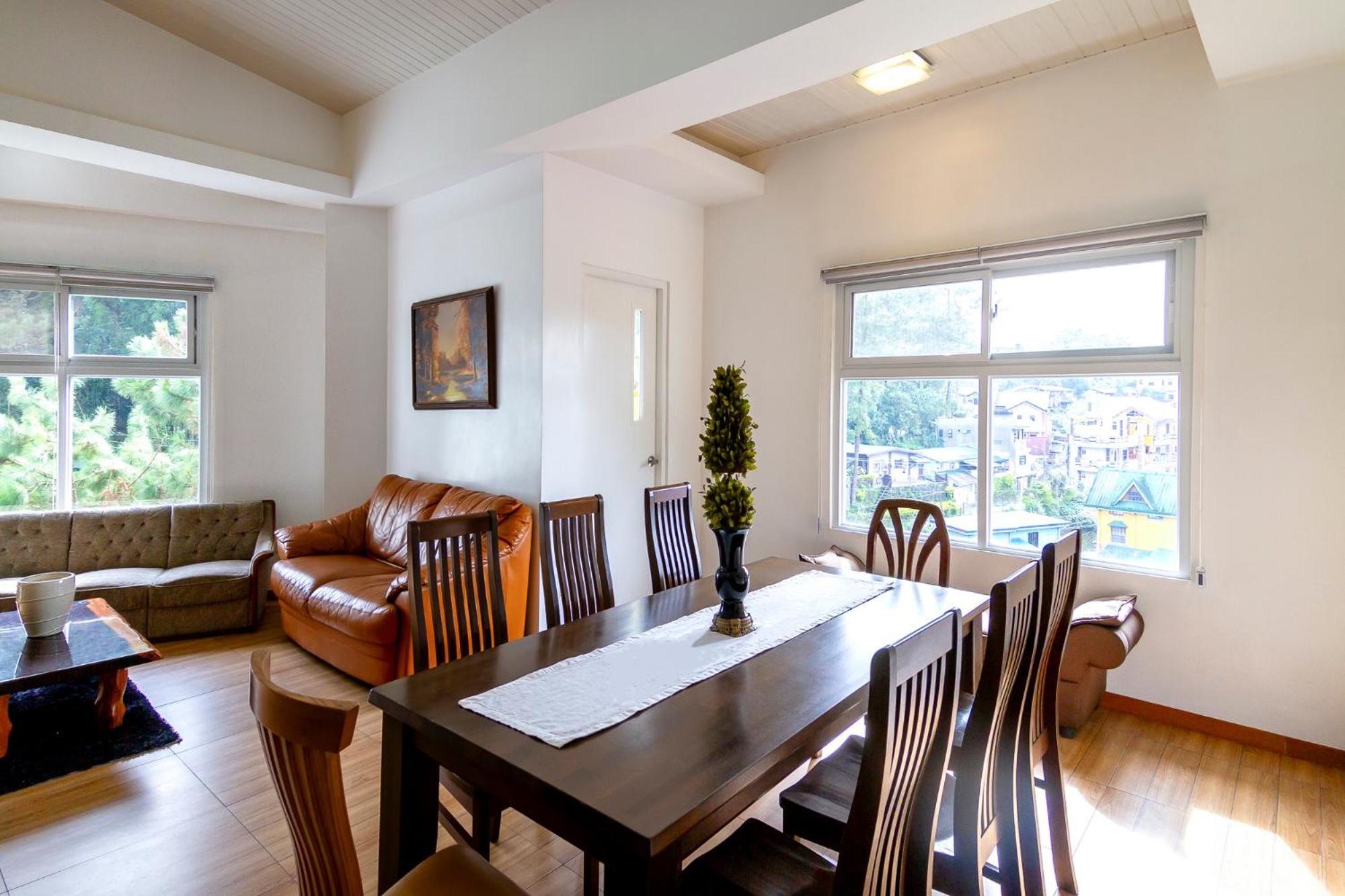 Three-Bedroom Apartment - Photo 12