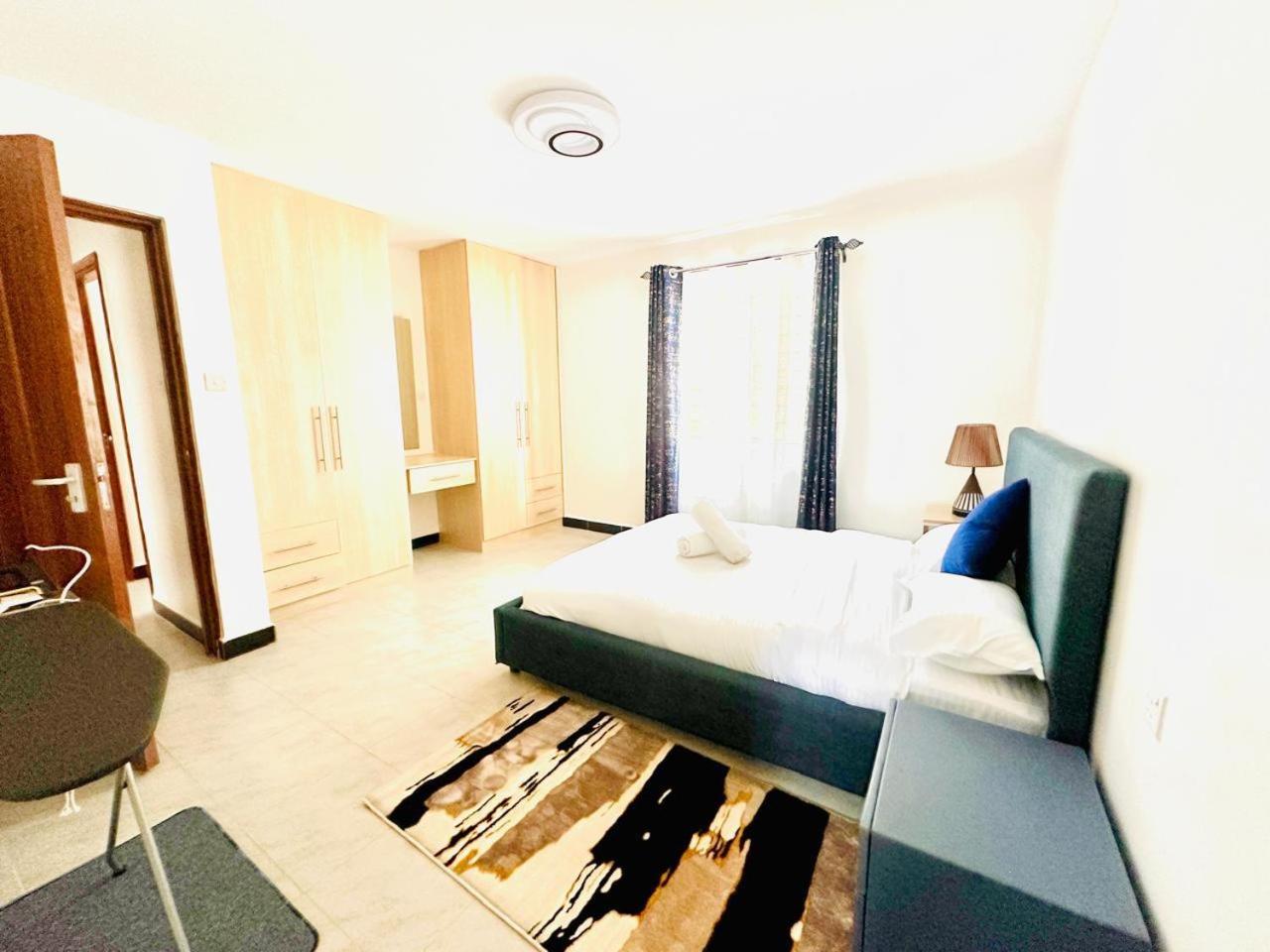 Deluxe Two-Bedroom Apartment with Garden View photo 3