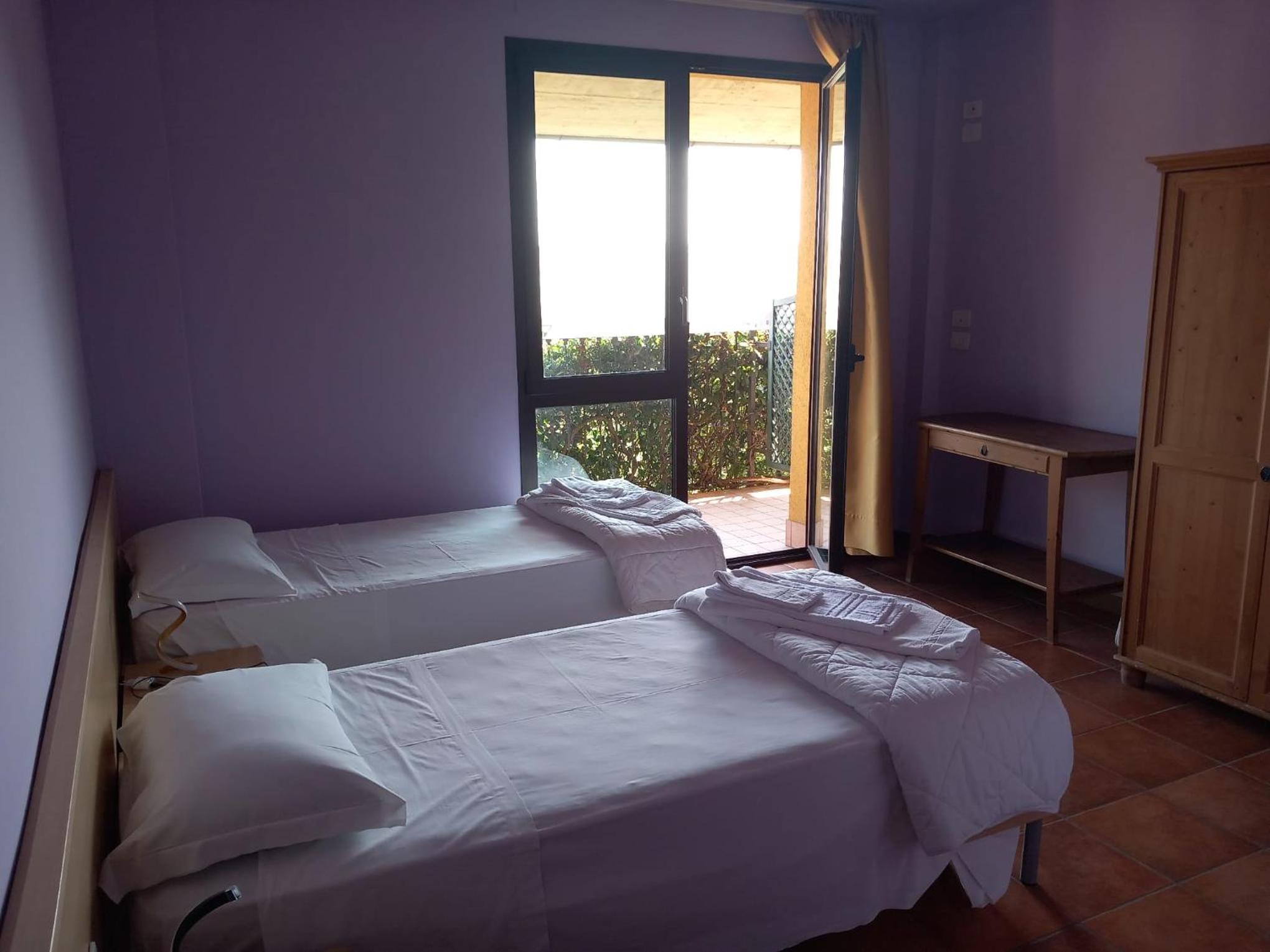 Twin Room with Balcony photo 2