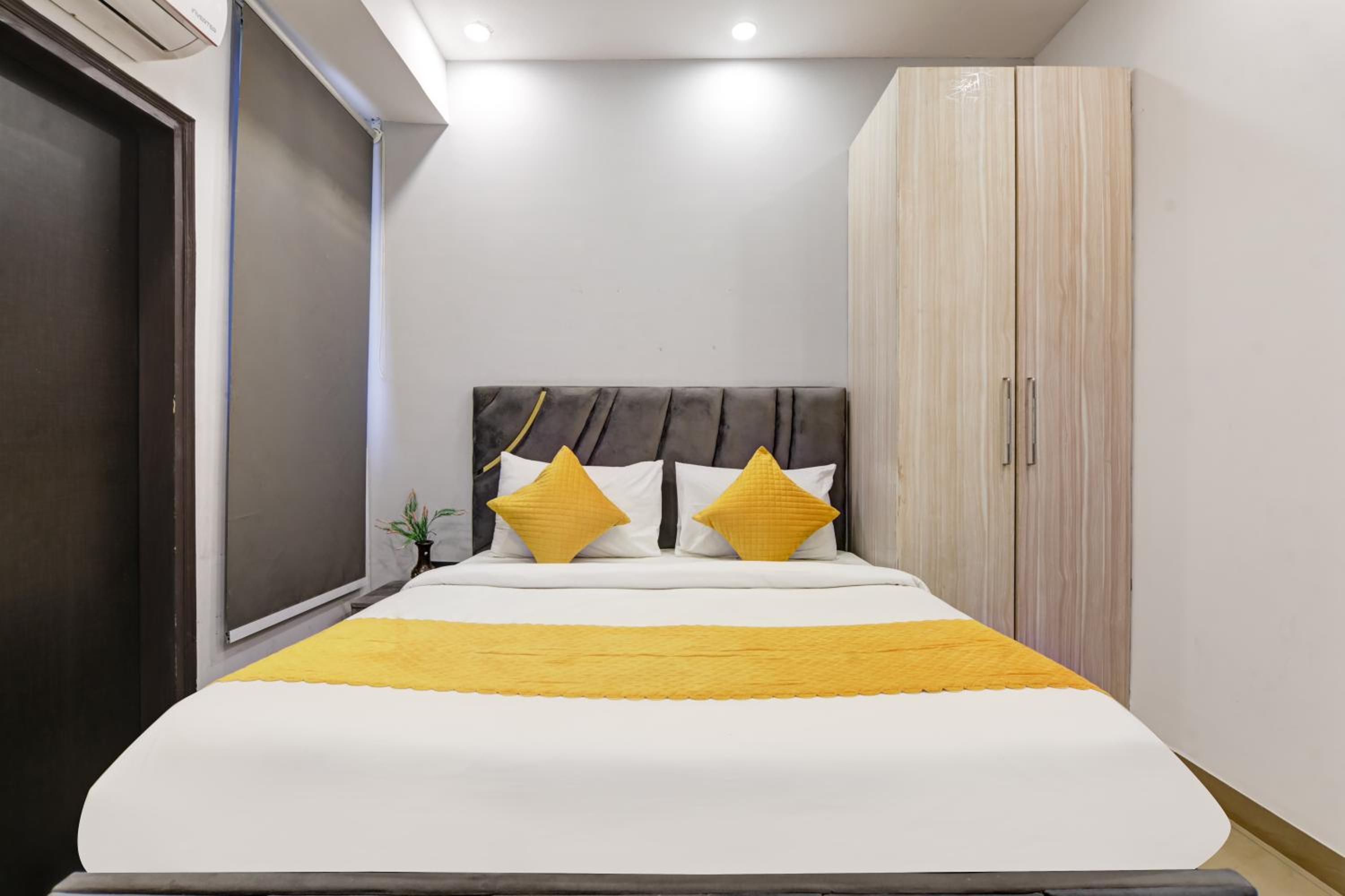 Deluxe Room - Photo 4